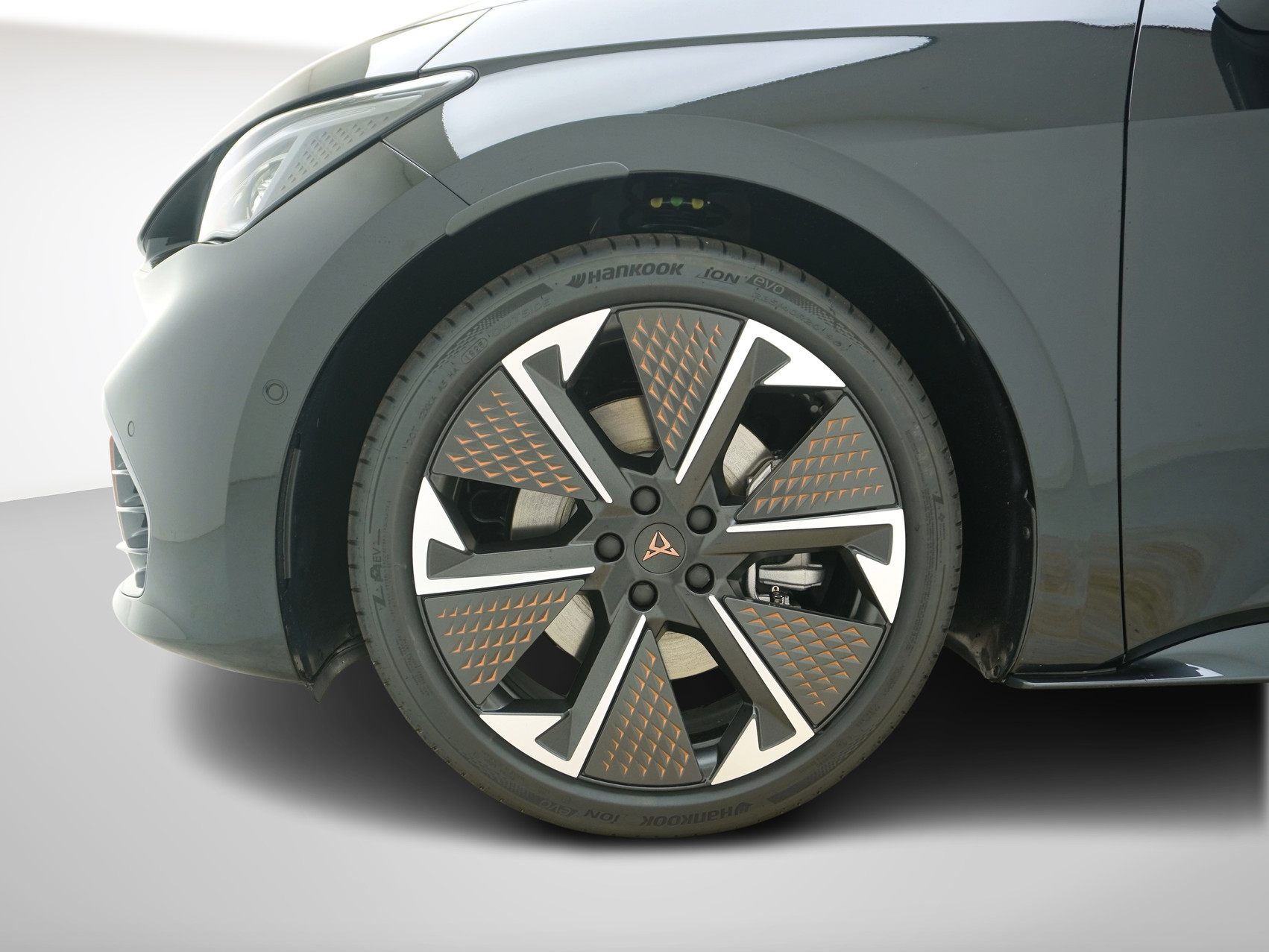 CUPRA Born Electric 77kWh e-Boost