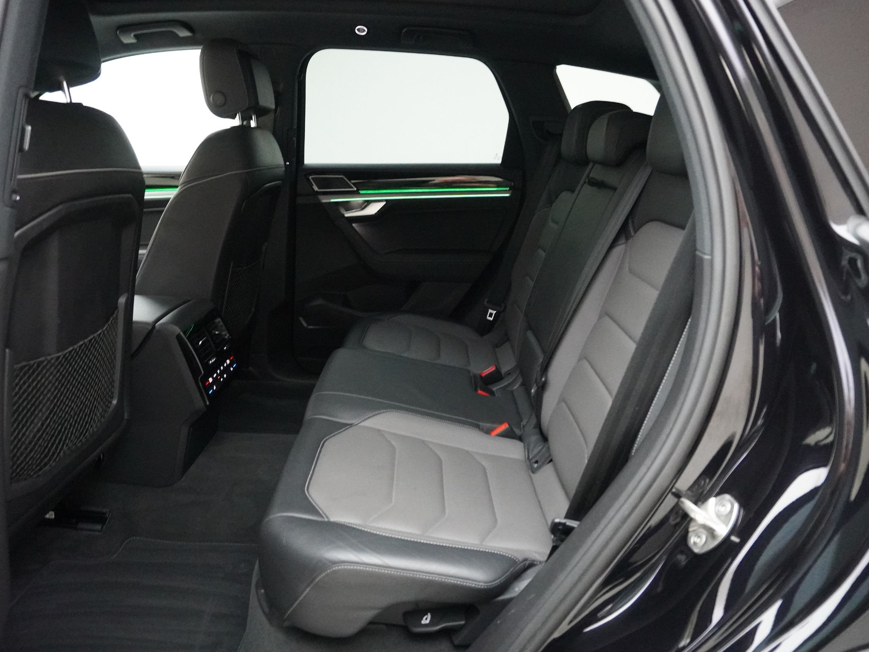 VW Touareg 3.0 V6 TDI R-Line 4Motion