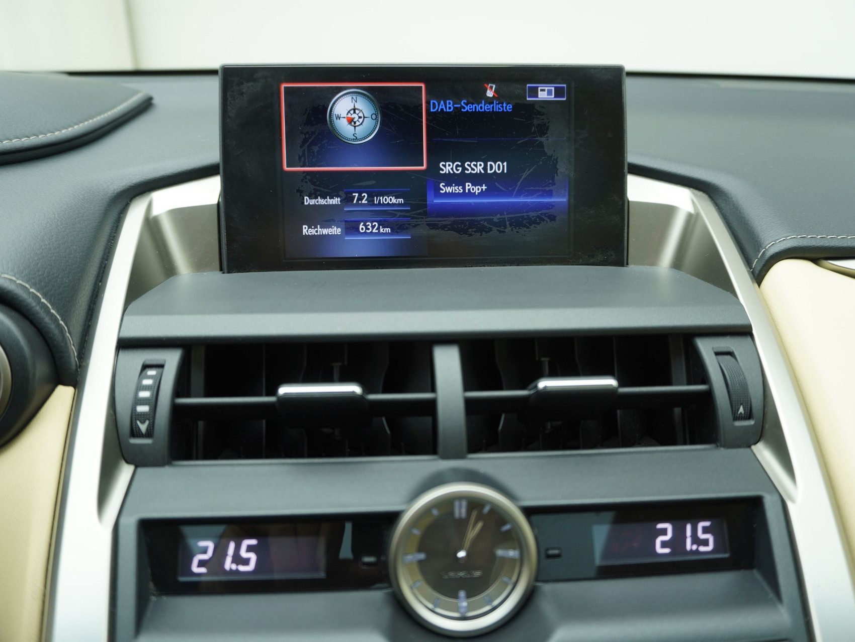 LEXUS NX 300h Excellence AWD