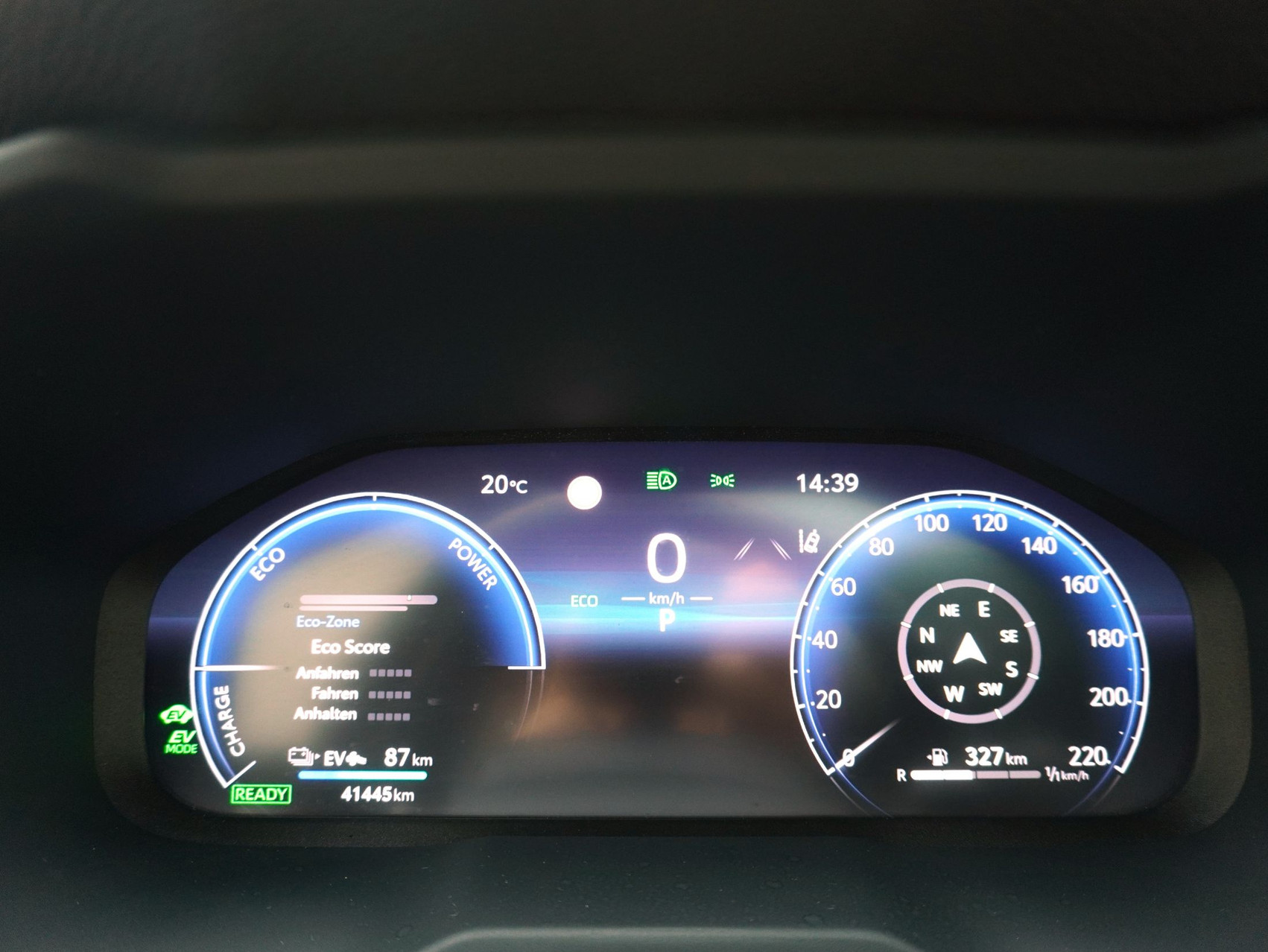 TOYOTA RAV4 2.5 Plug-In-Hybrid Platinum