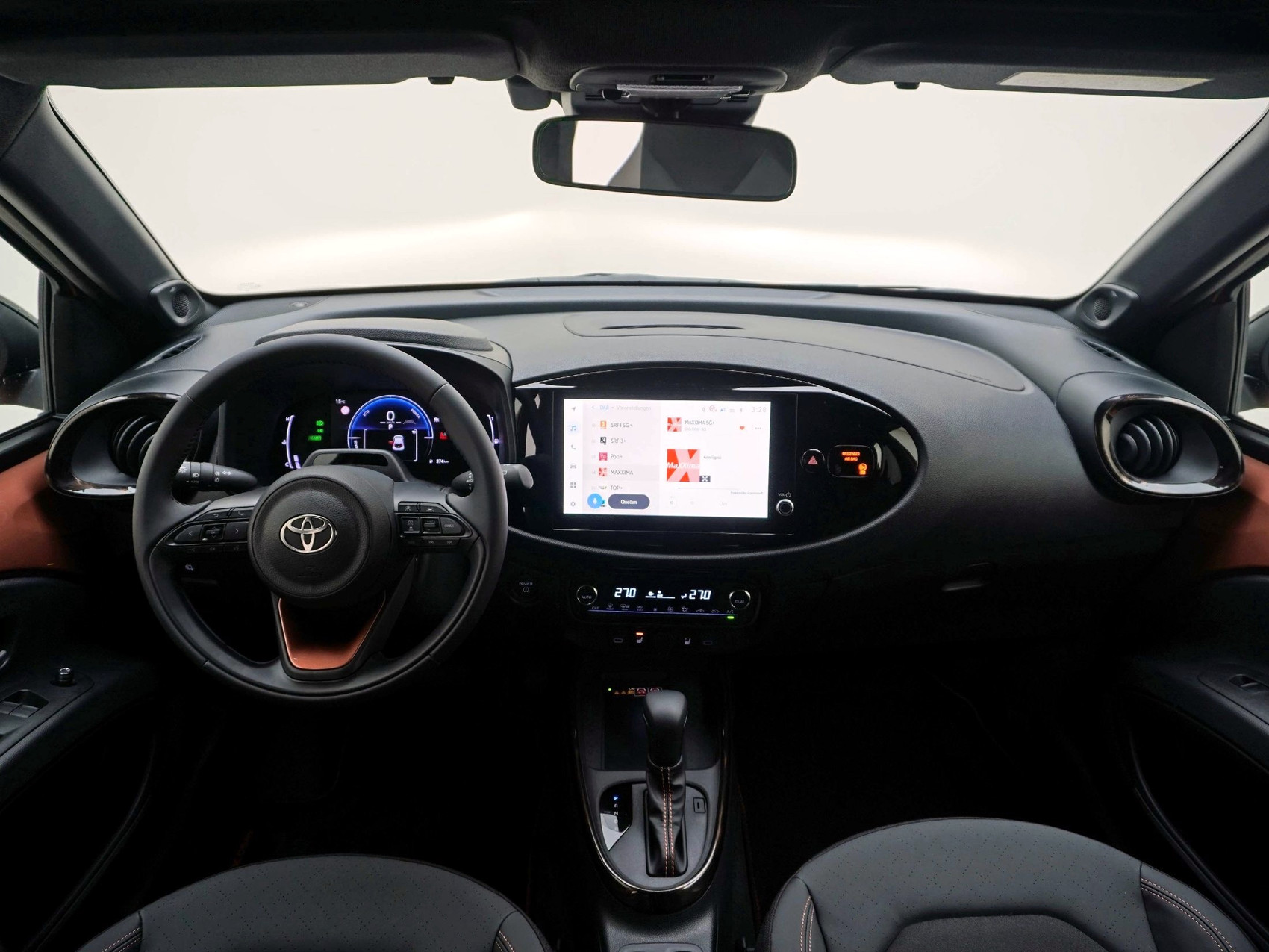 TOYOTA Aygo X 1.5 VVT-i HSD Style ** Faltdach — also oben ohne **