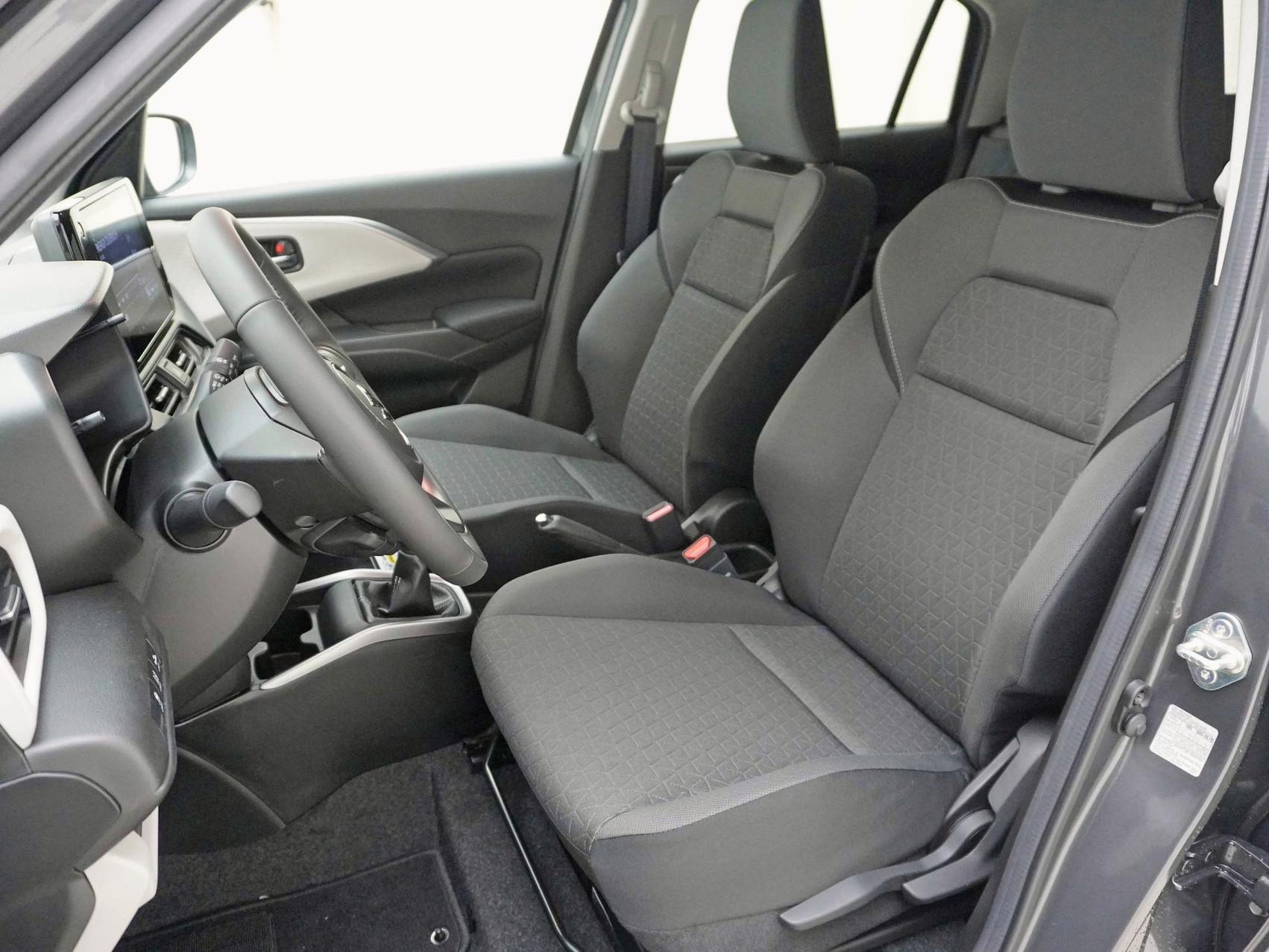 SUZUKI Swift 1.2 Sakura Top Hybrid 4×4