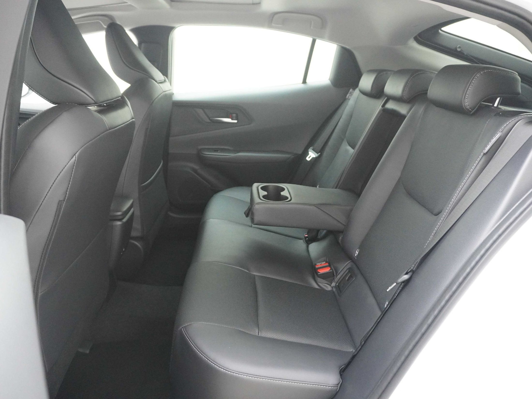 TOYOTA Prius 2.0 Plug-In-Hybrid Premium ** 360° Kamera **