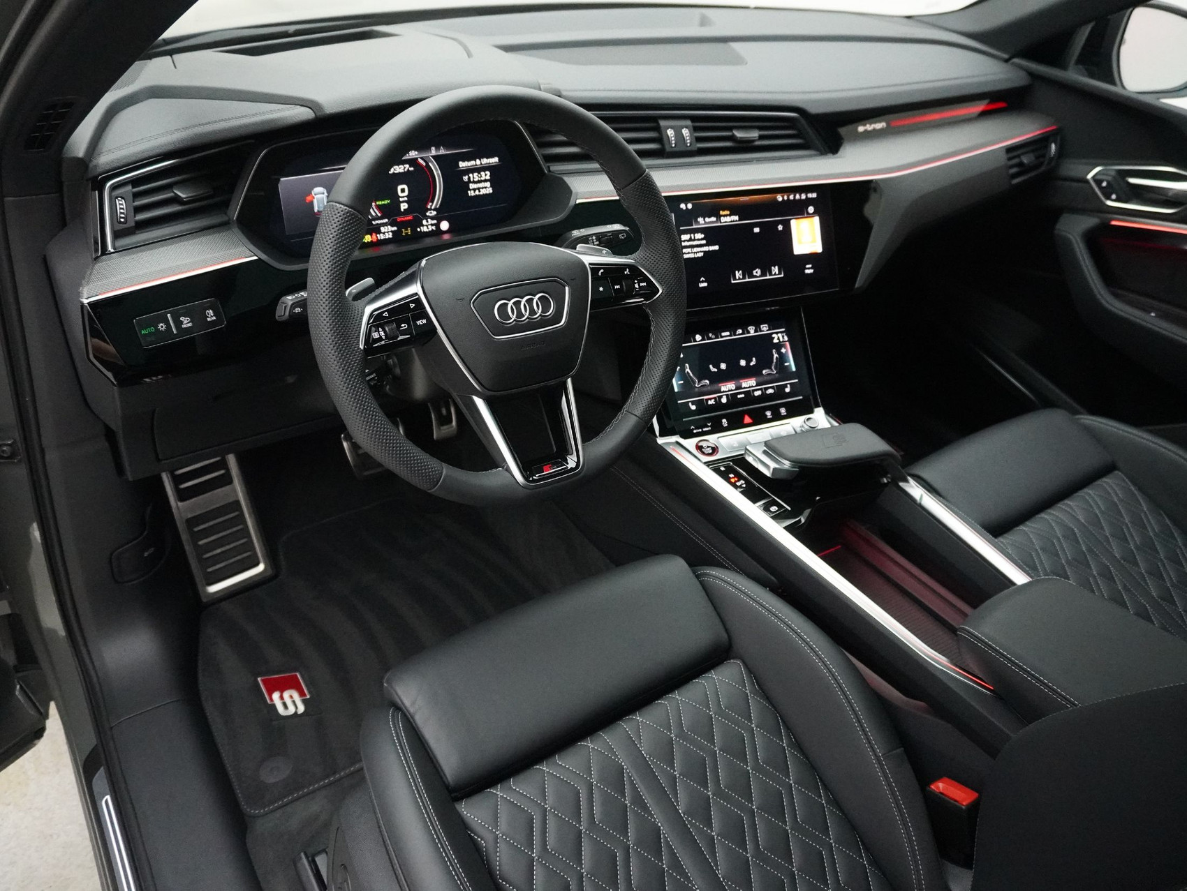 AUDI SQ8 e-tron quattro **Audi Garantie bis 10/2029**