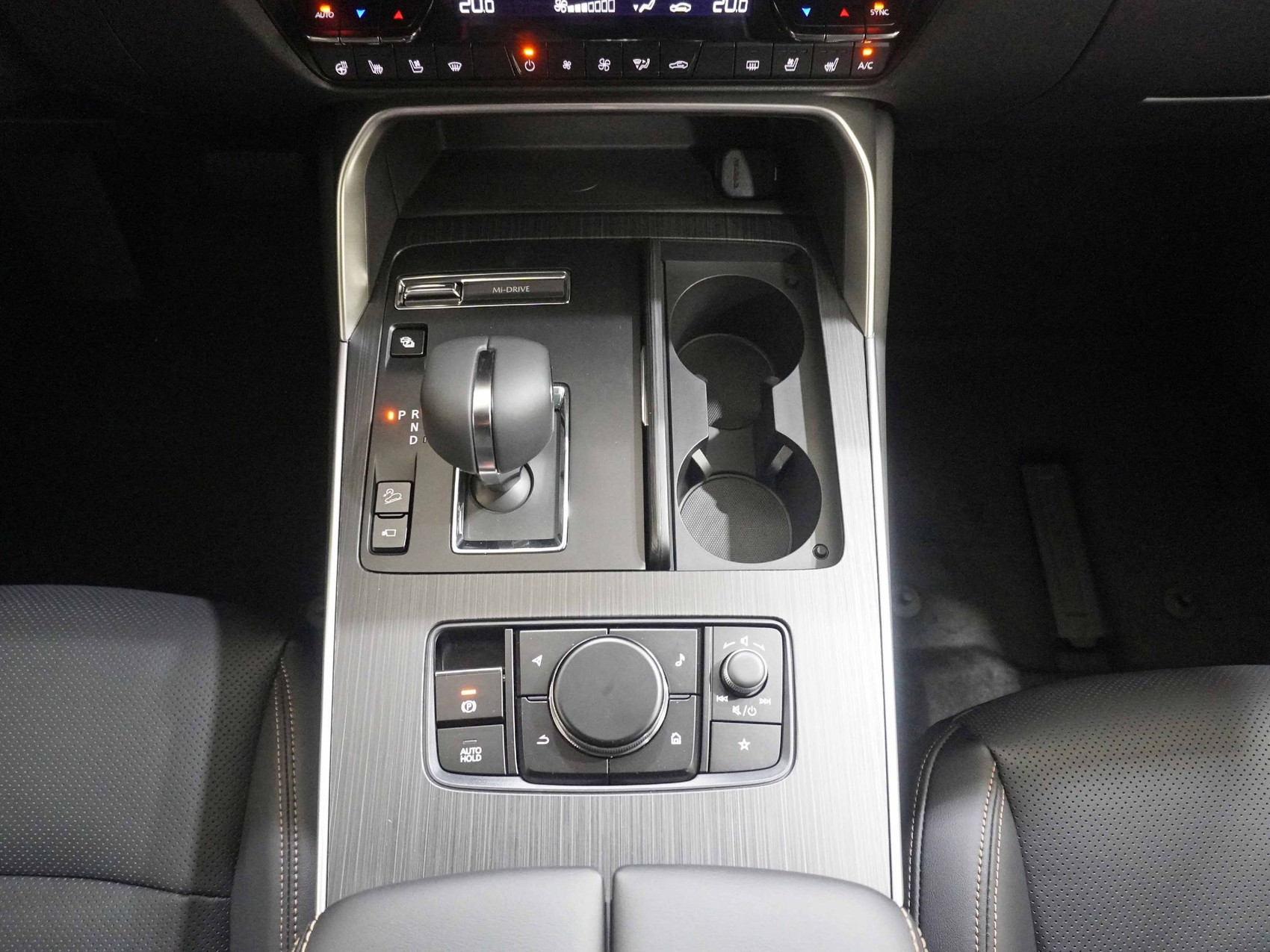 MAZDA CX-60 2.5 PHEV Homura Plus ***Gratis Mazda Service Pack 4 Jahre / 80’000km***