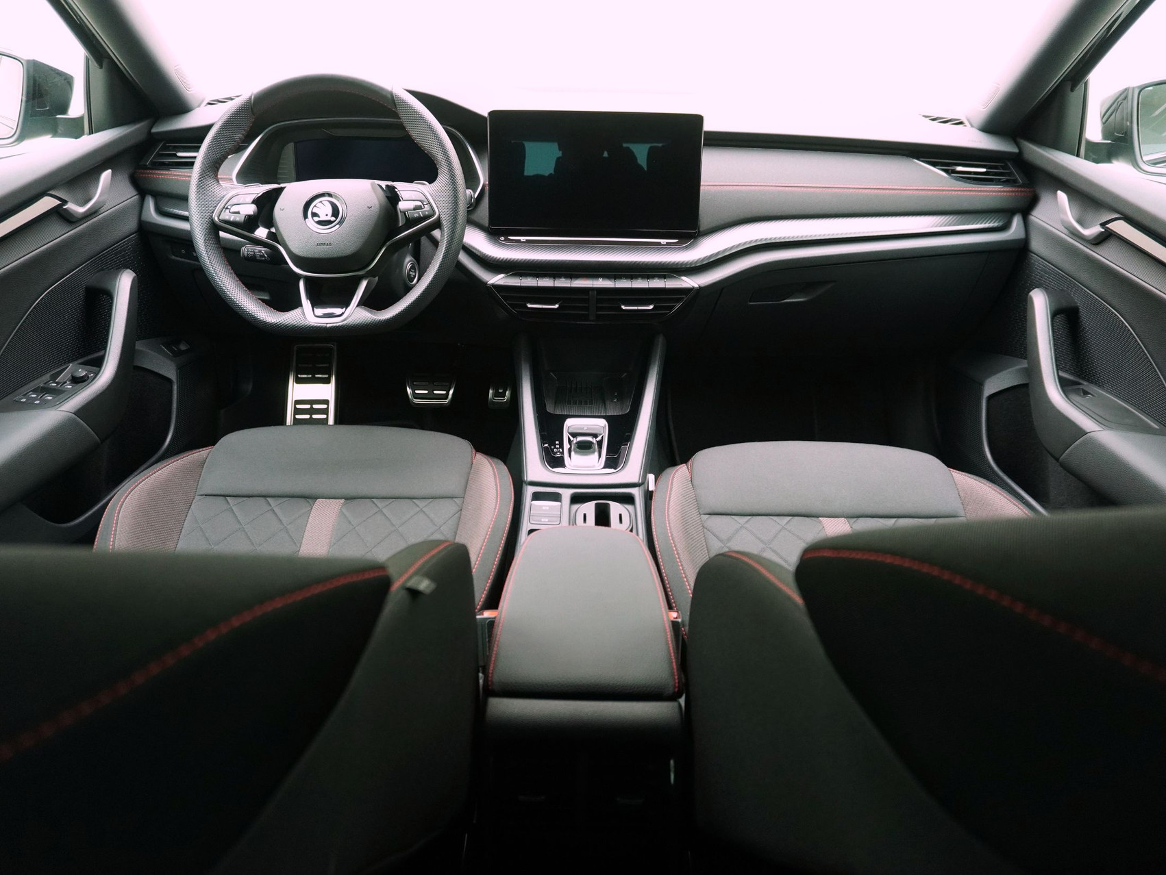 SKODA Octavia Combi 2.0 TSI DSG RS