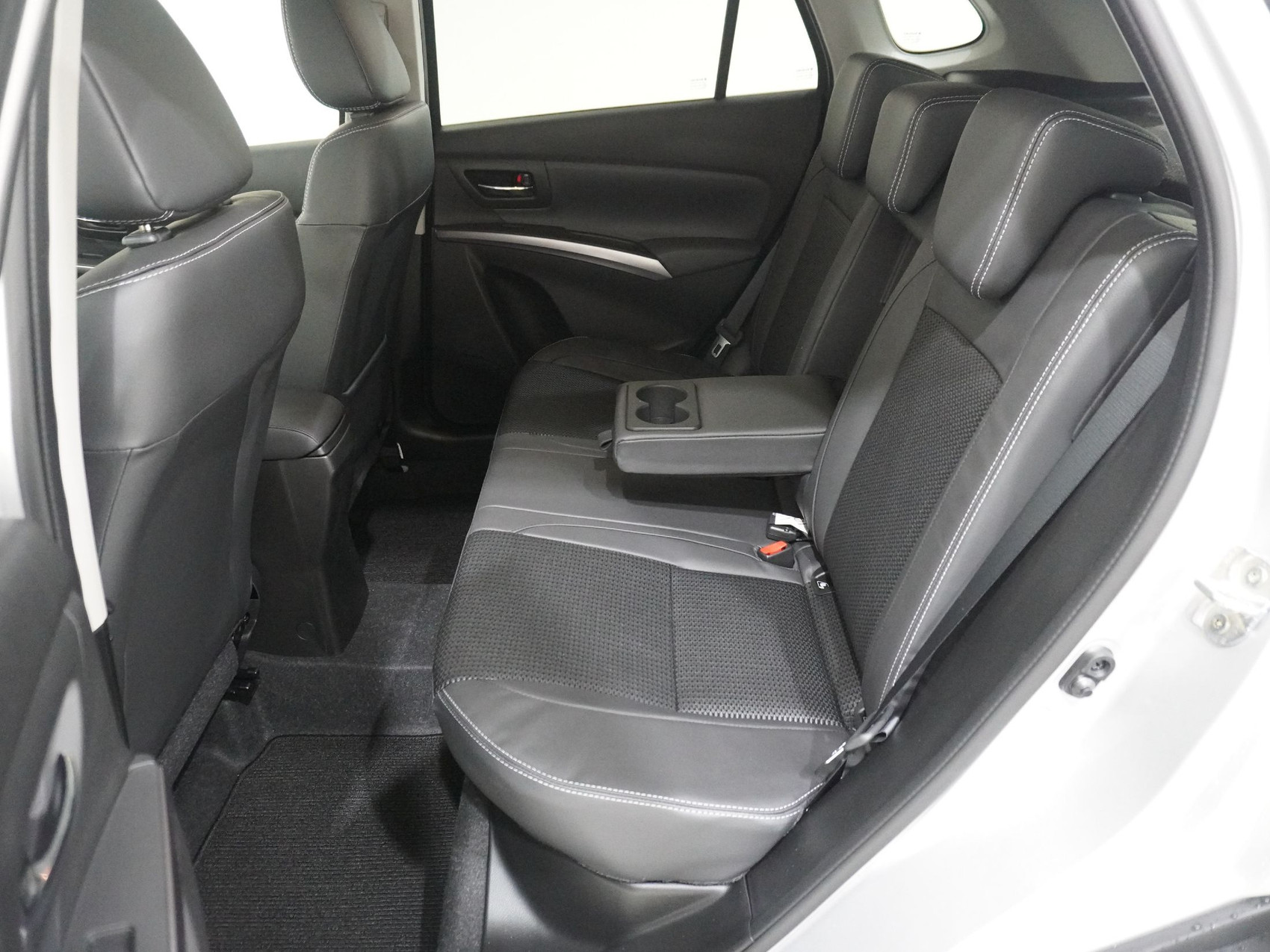 SUZUKI S-Cross 1.4 T Compact Top Hybrid 4×4