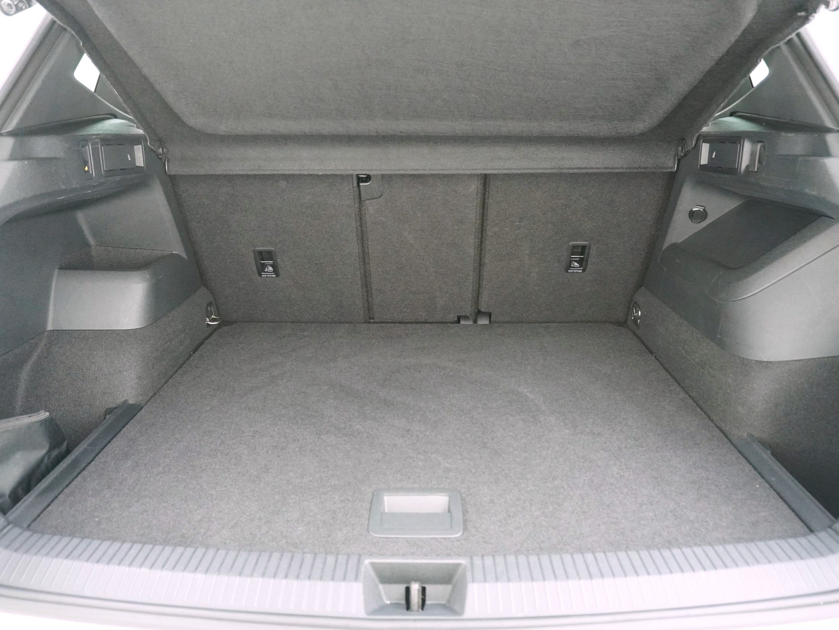 VW Tiguan 2.0 TSI DSG R-Line Black Style 4Motion (2025)