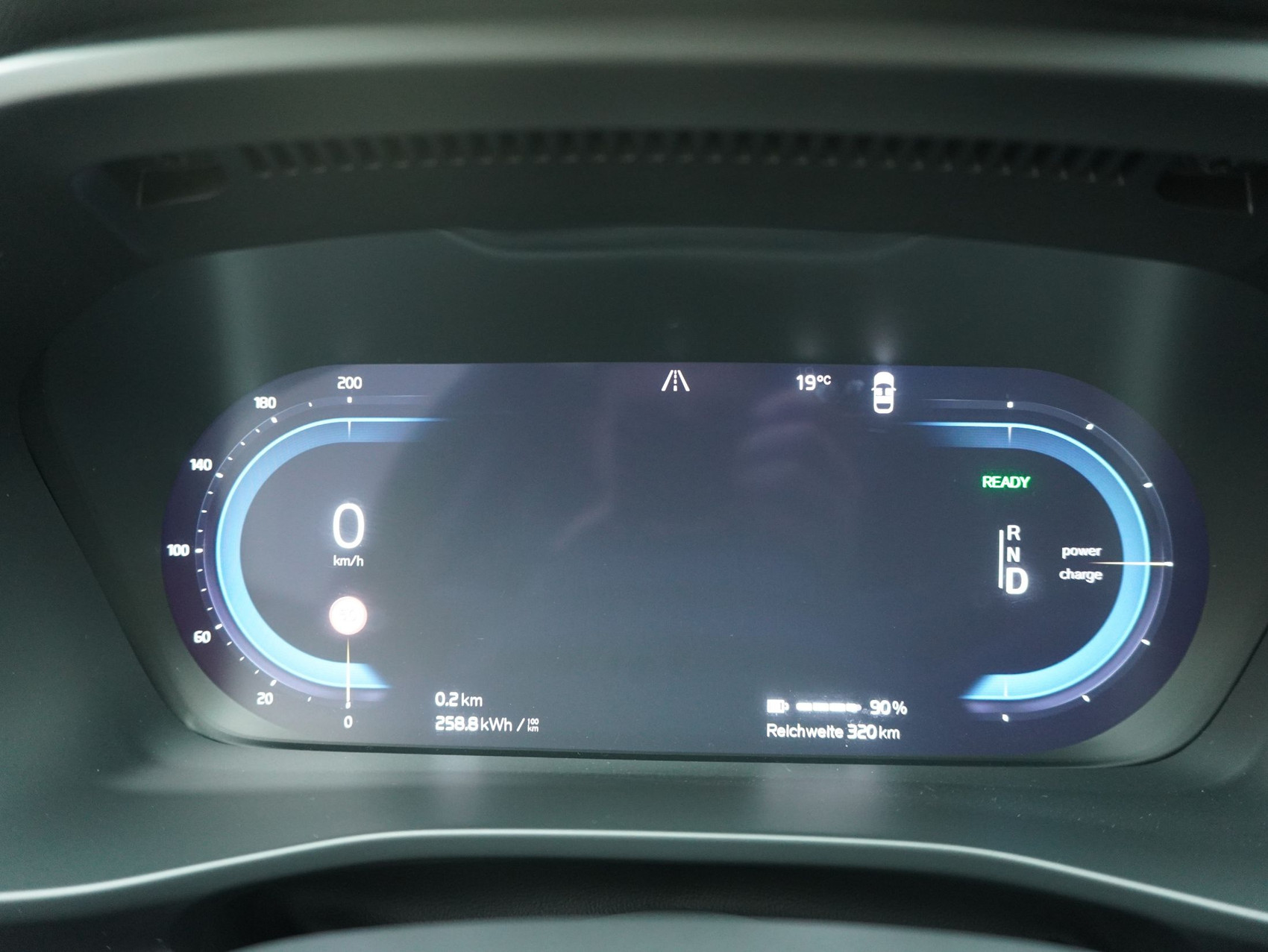 VOLVO XC40 P8 Twin Pro AWD