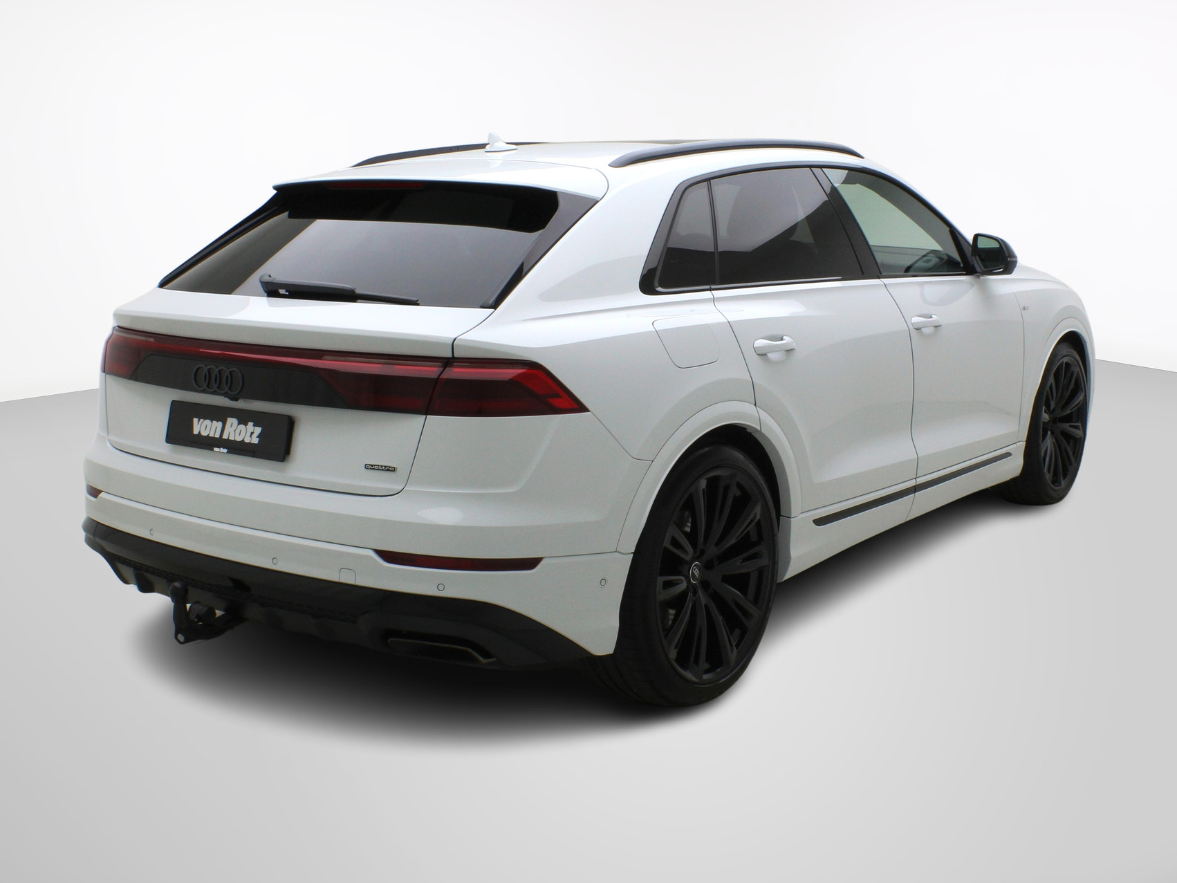 AUDI Q8 SUV 55 TFSI e S line quattro T-Tronic **Audi Werksgarantie bis 06/2030**