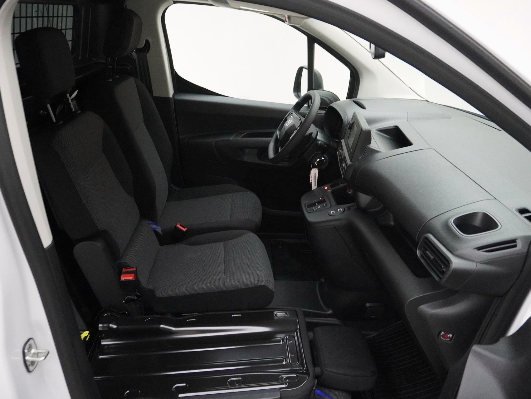 TOYOTA Proace City PROACE CITY Van L2 52KWh Active ** inkl. Pack Glas **