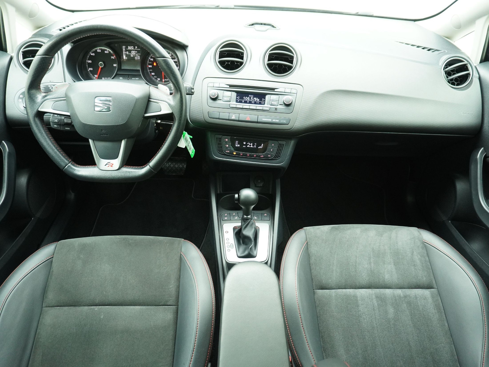 SEAT Ibiza 1.4 TSI DSG FR