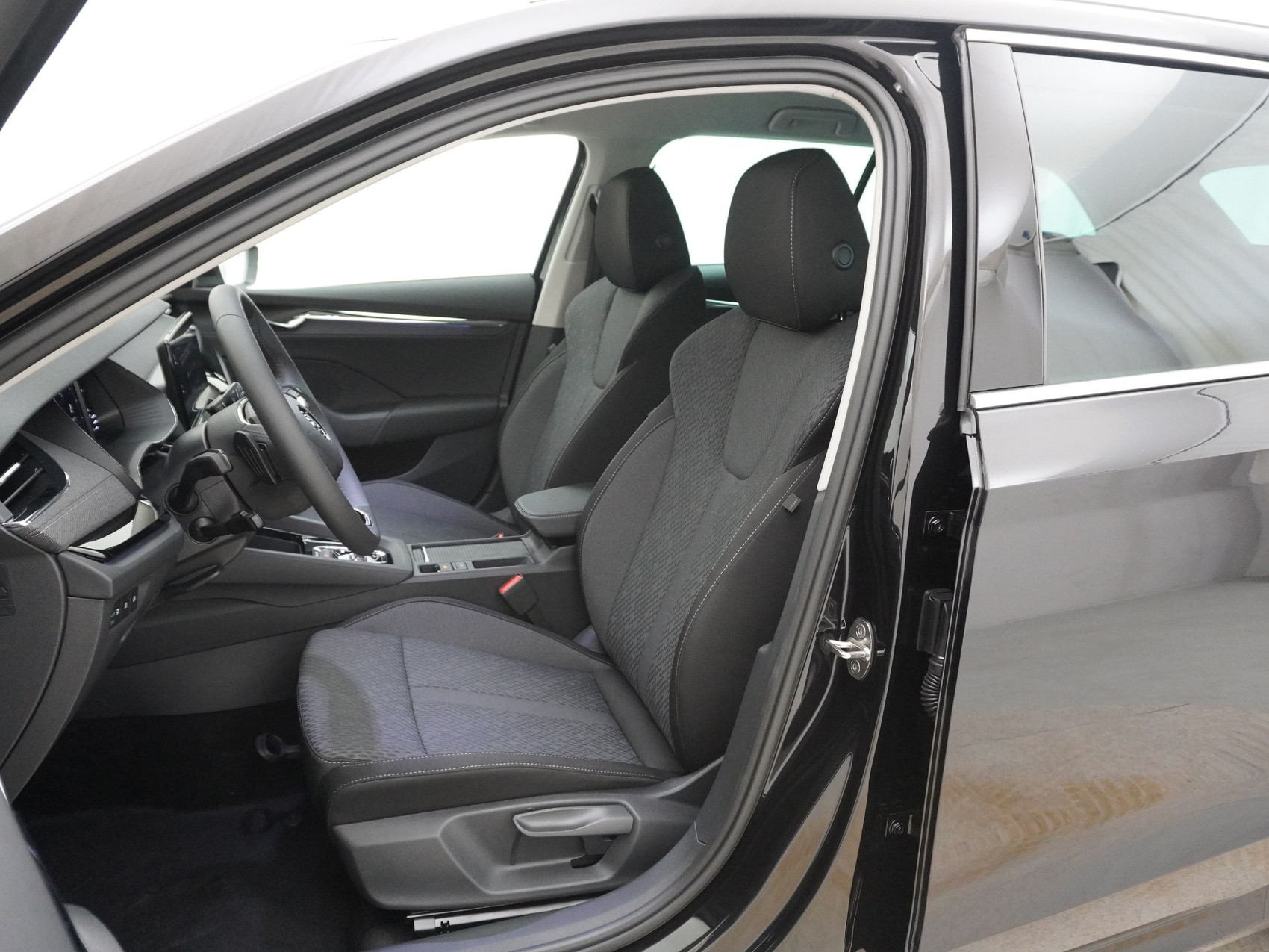 SKODA Octavia 1.5 eTSI Style DSG