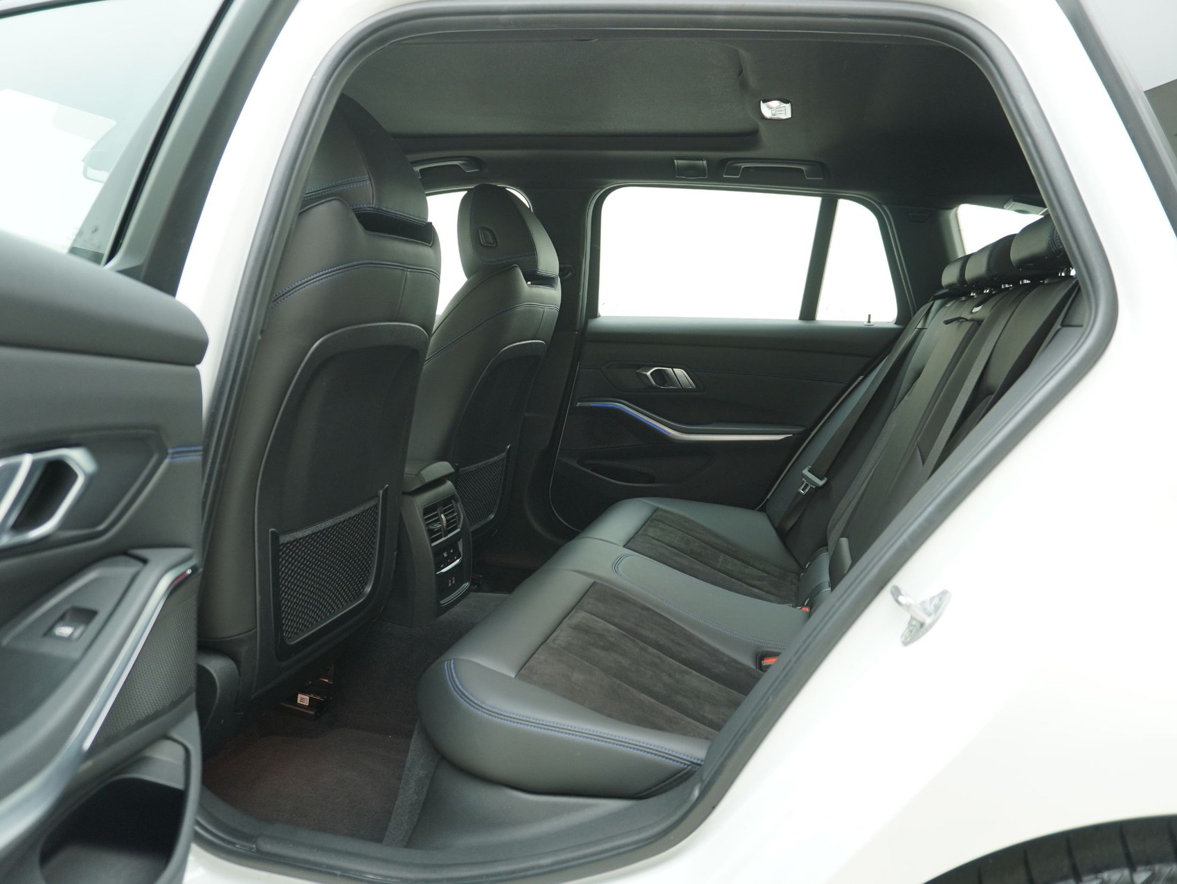 BMW 3er 330i xDrive Touring M Sport