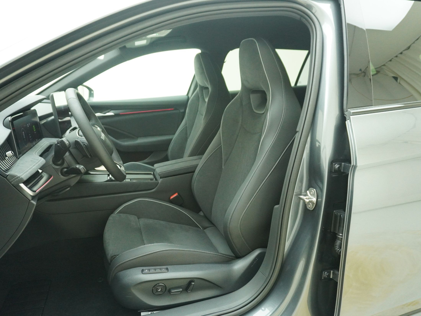 SKODA Superb 1.5 TSI Plug-in-Hybrid Sportline DSG