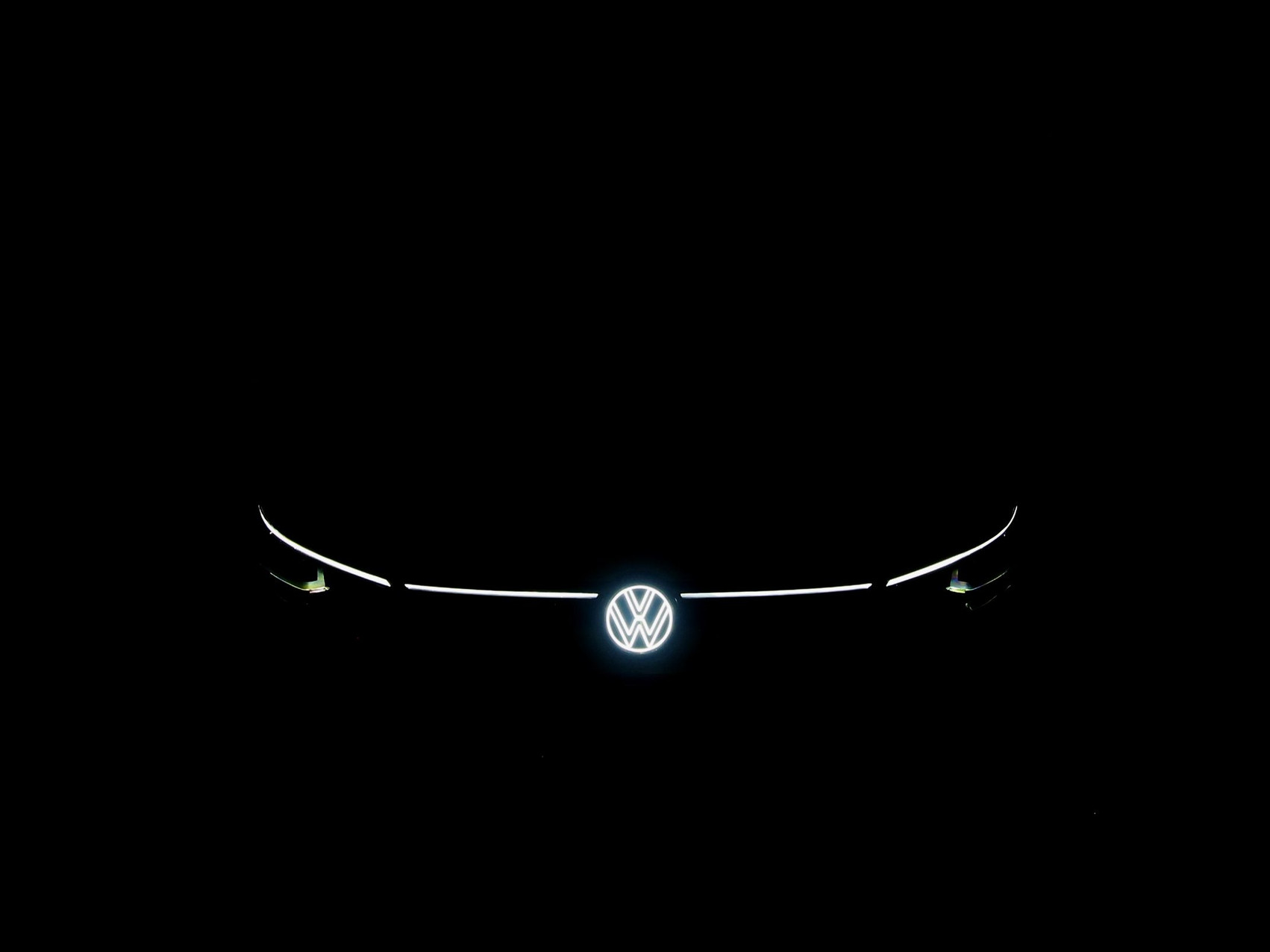VW Golf VIII 1.5 eTSI R-Line DSG