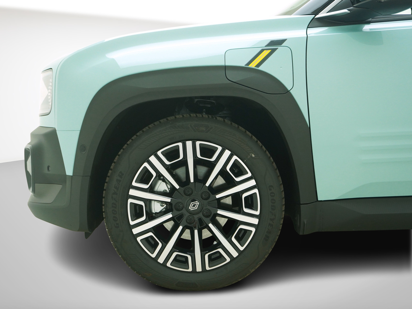 RENAULT R4 E-Tech Comfort Range iconic