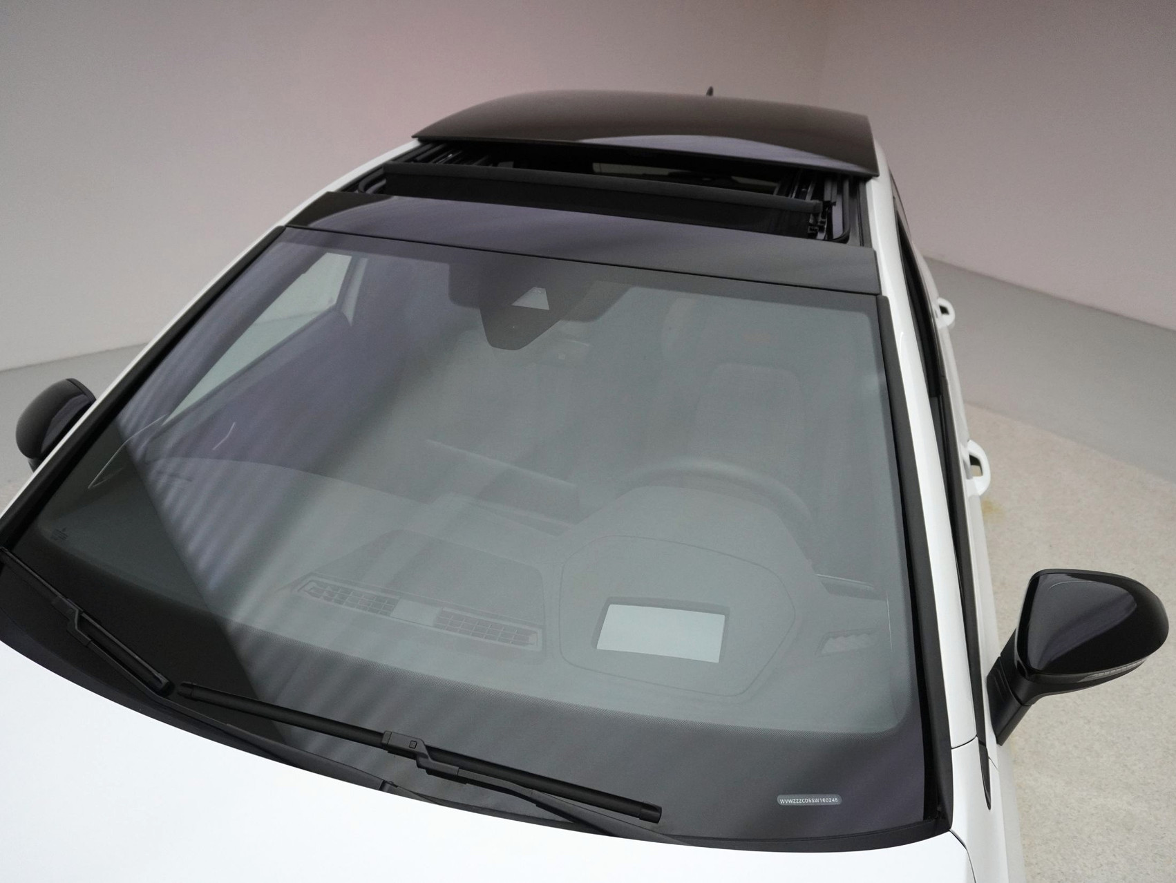 VW Golf 8.5 2.0 TSI DSG GTI Black Style (2025) ** Harman/Kardon / Head-Up / Panoramadach **