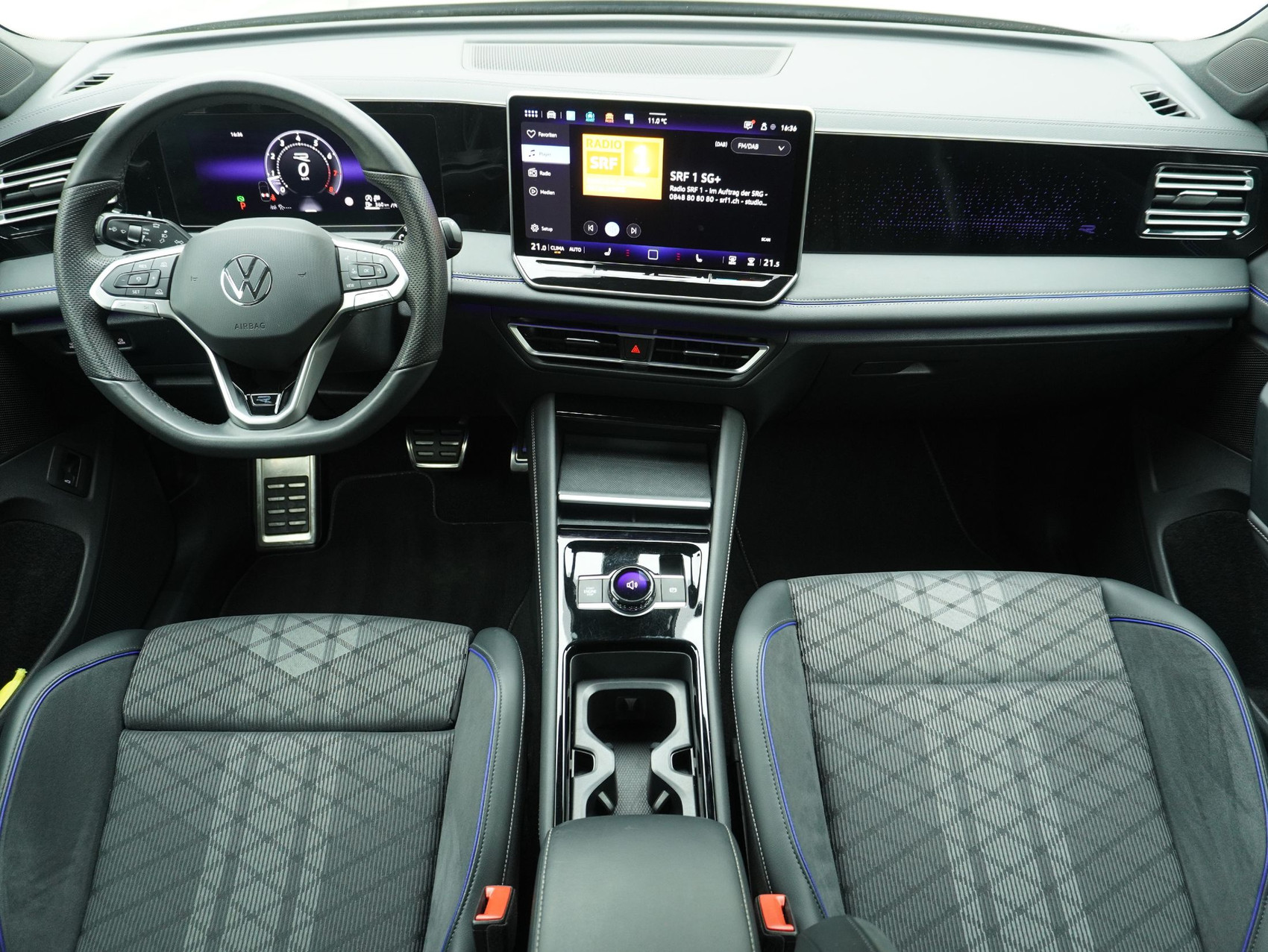 VW Tiguan 2.0 TSI DSG R-Line 4Motion