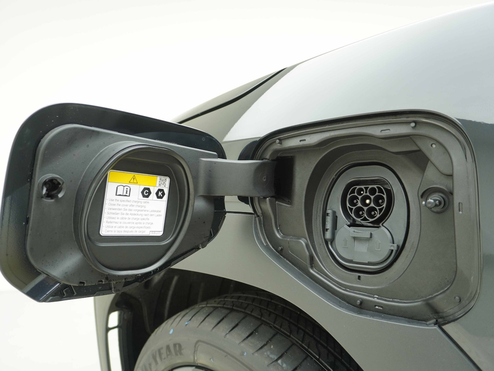 TOYOTA Urban Cruiser Premium AWD ** 360° Kamera **