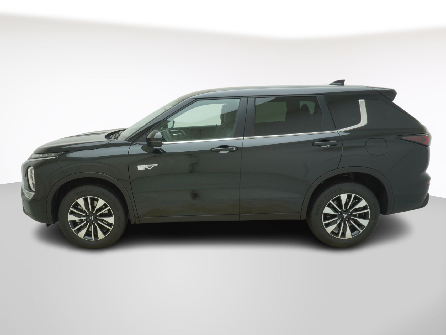 MITSUBISHI Outlander 2.4 PHEV Invite 4×4