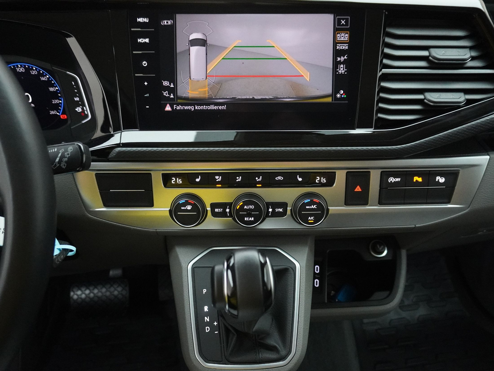 VW T6.1 California 3000 2.0 TDI DSG Ocean Edition Liberty 4Motion **Küchengeschränk/Standheizung**