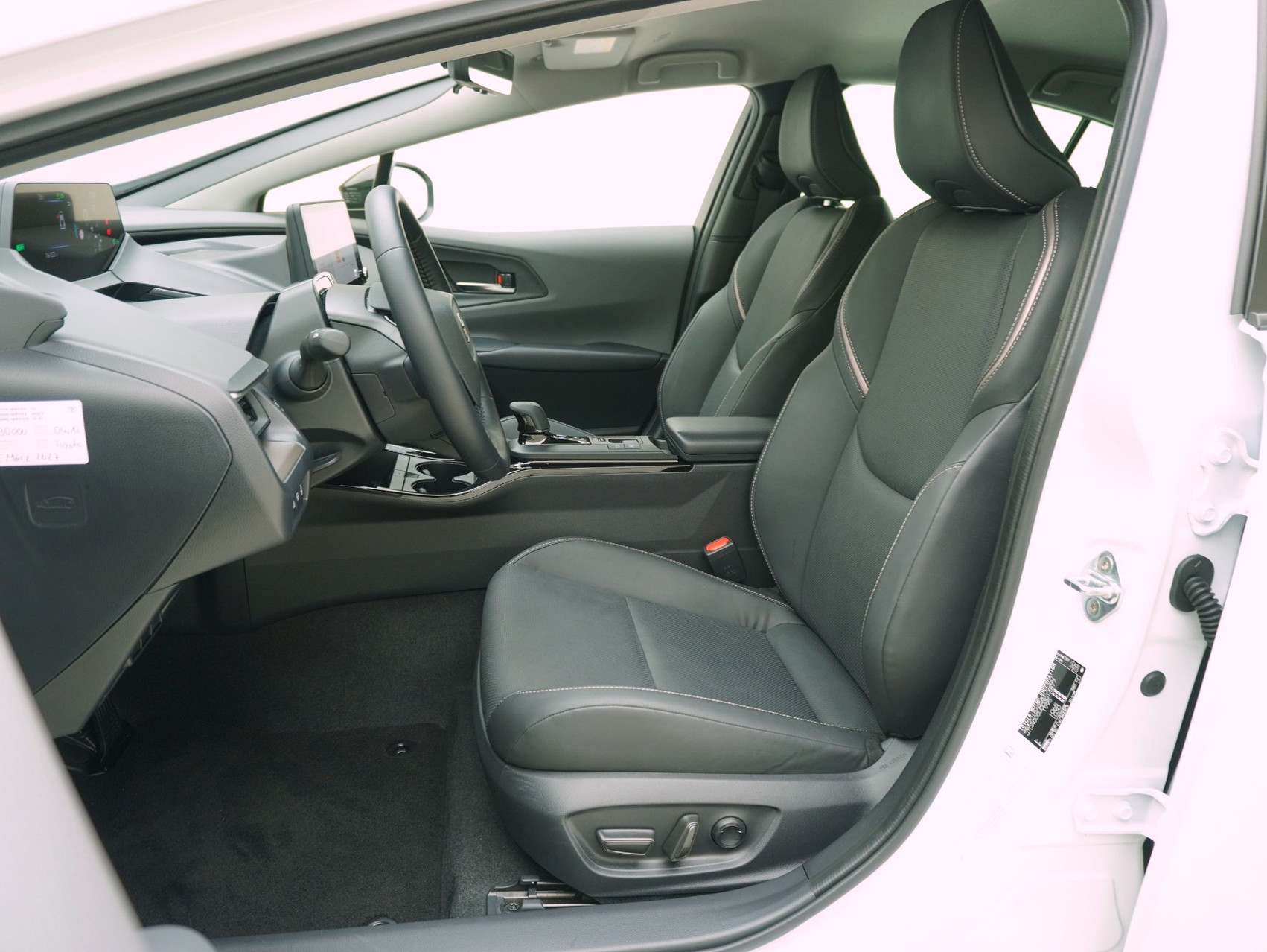 TOYOTA Prius 2.0 Plug-In-Hybrid Premium