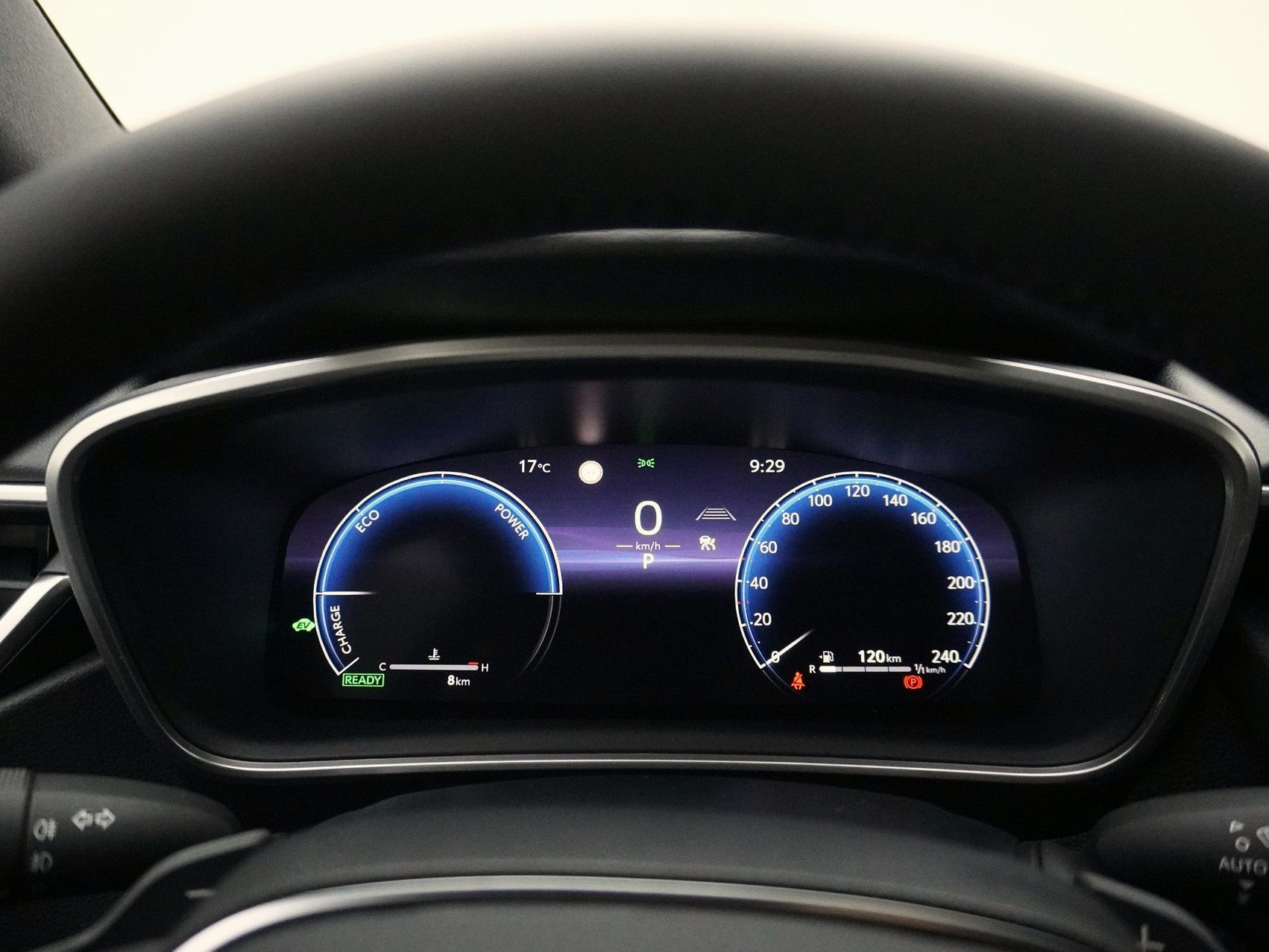 TOYOTA Corolla 2.0 HSD Trend ** Trend Plus **