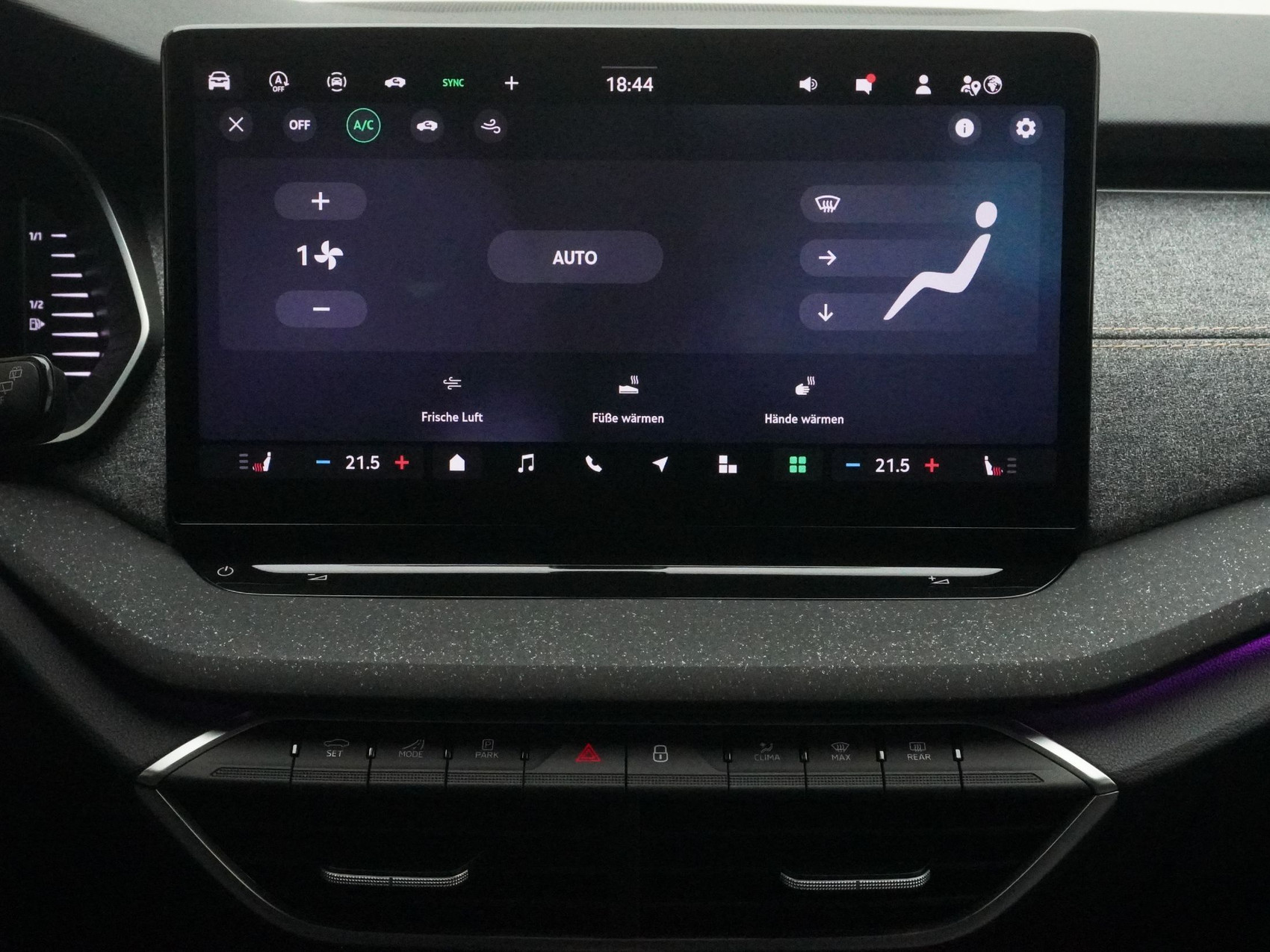 SKODA Octavia 1.5 TSI mHEV Selection-Lodge DSG