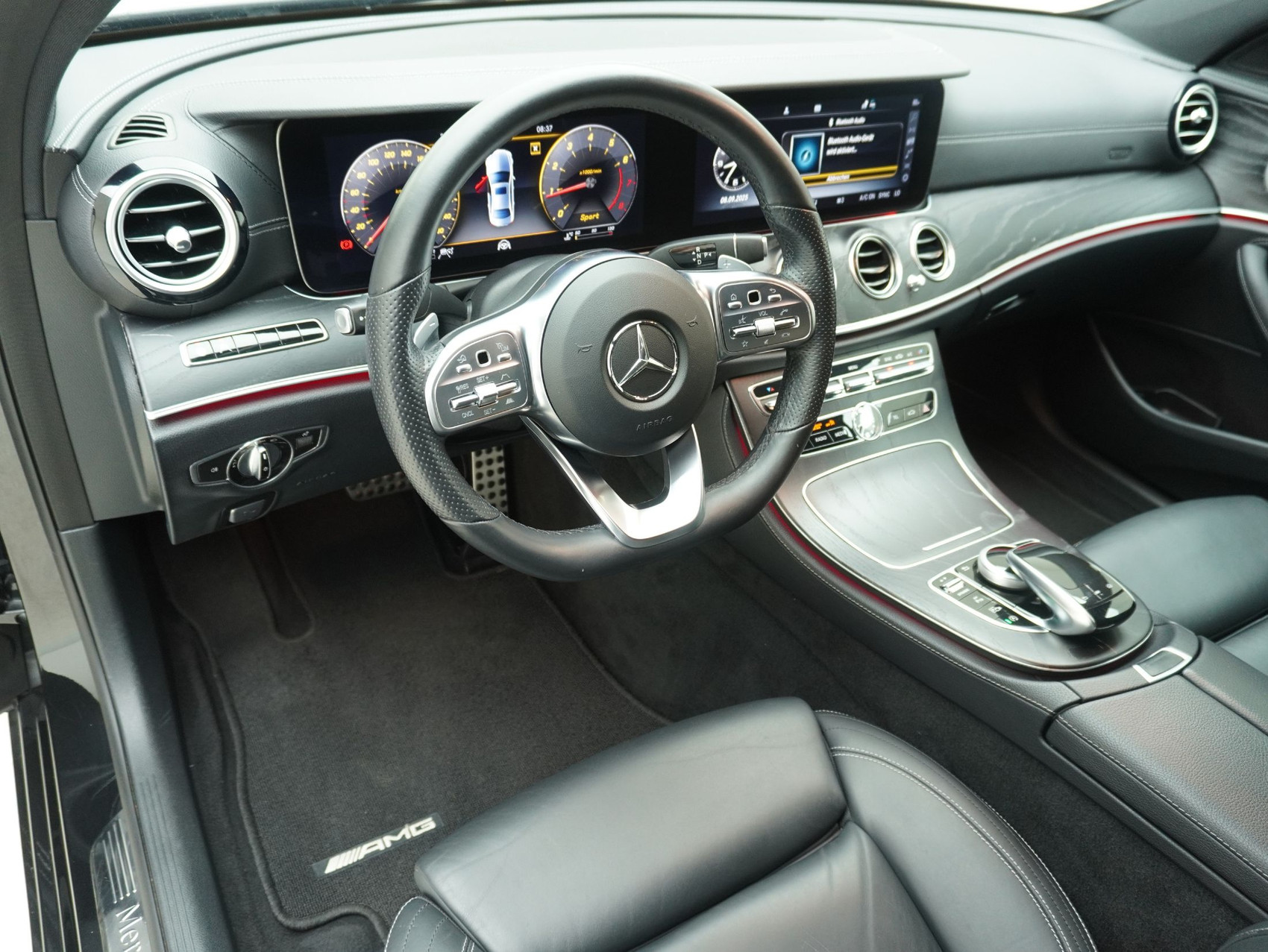 MERCEDES-BENZ E-Klasse E 450 AMG Line 4matic