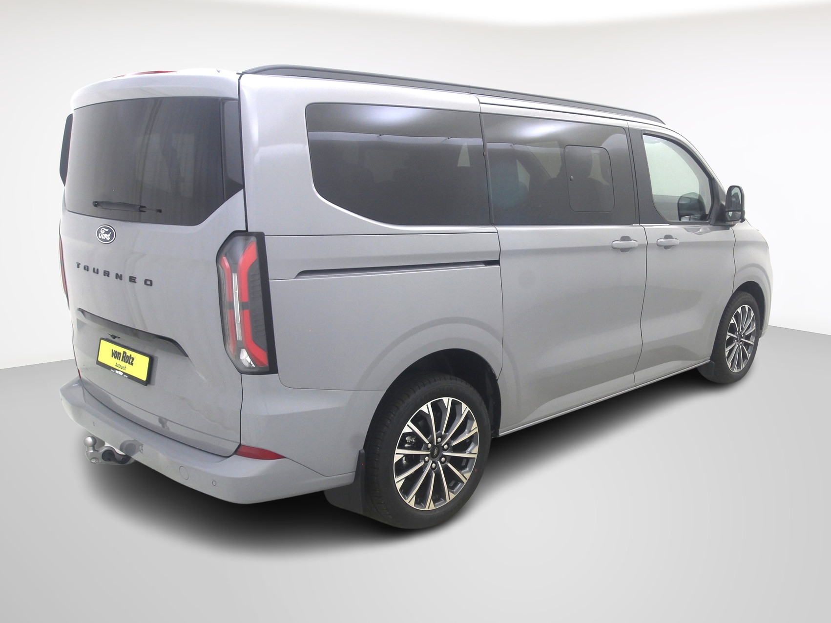 FORD Tourneo Custom 320 L1 2.0 TDCI Titanium X