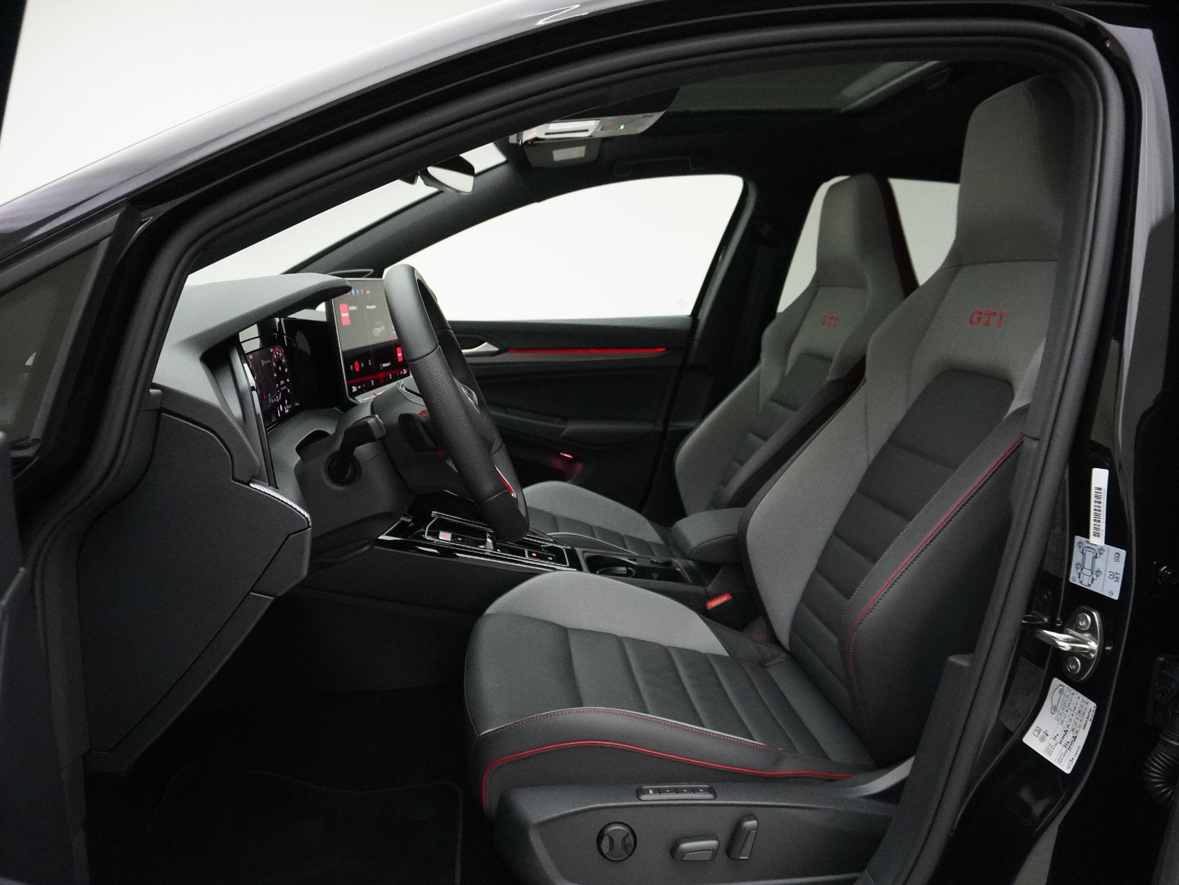 VW Golf 8.5 2.0 TSI DSG GTI Black Style (2025) **Leder/Harmon-Kardon/Sitzbelüftung/uvm.**