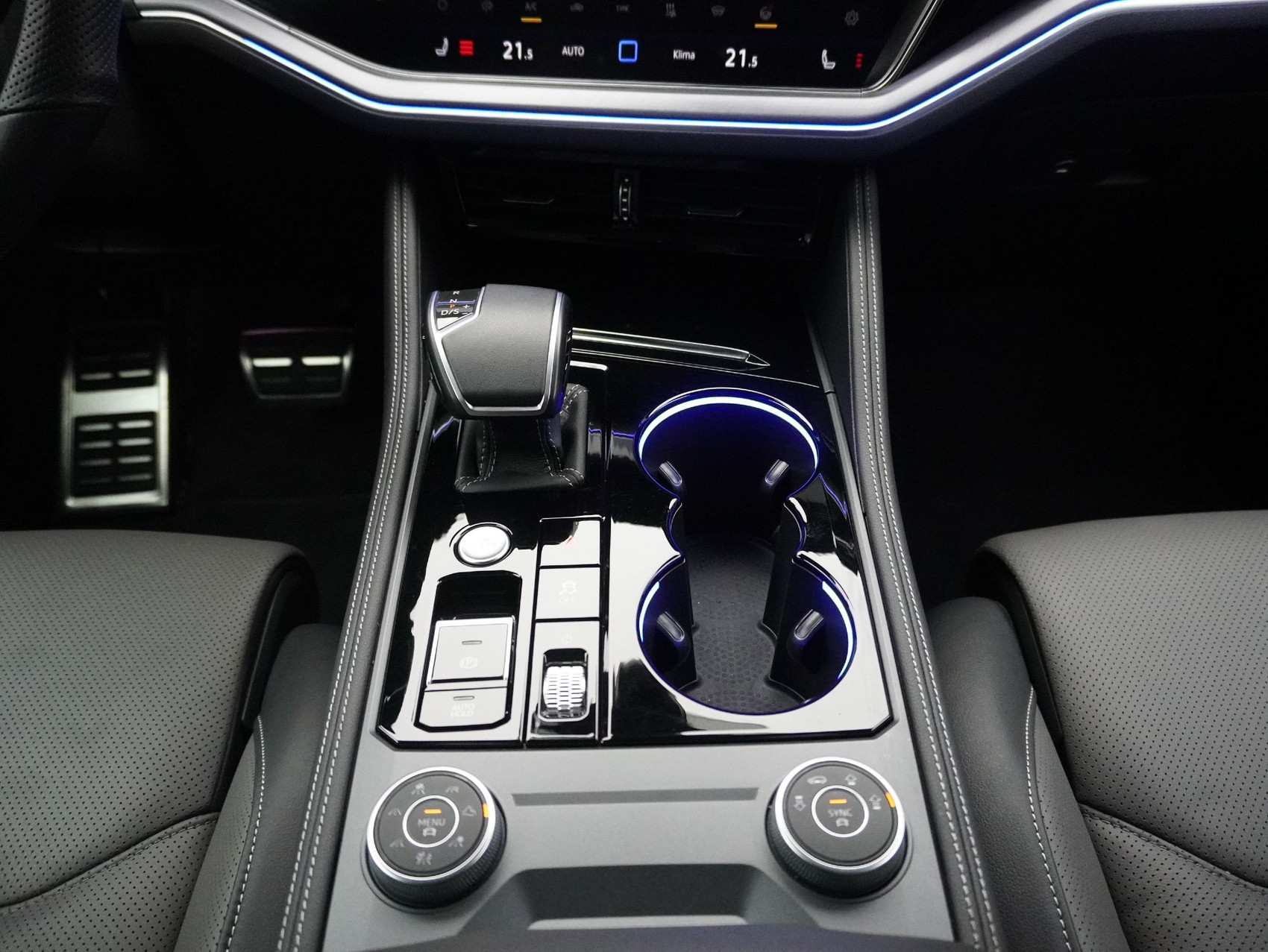 VW Touareg 3.0 TDI R-Line Black Style 4Motion **Anhängerkupplung + Standheizung**