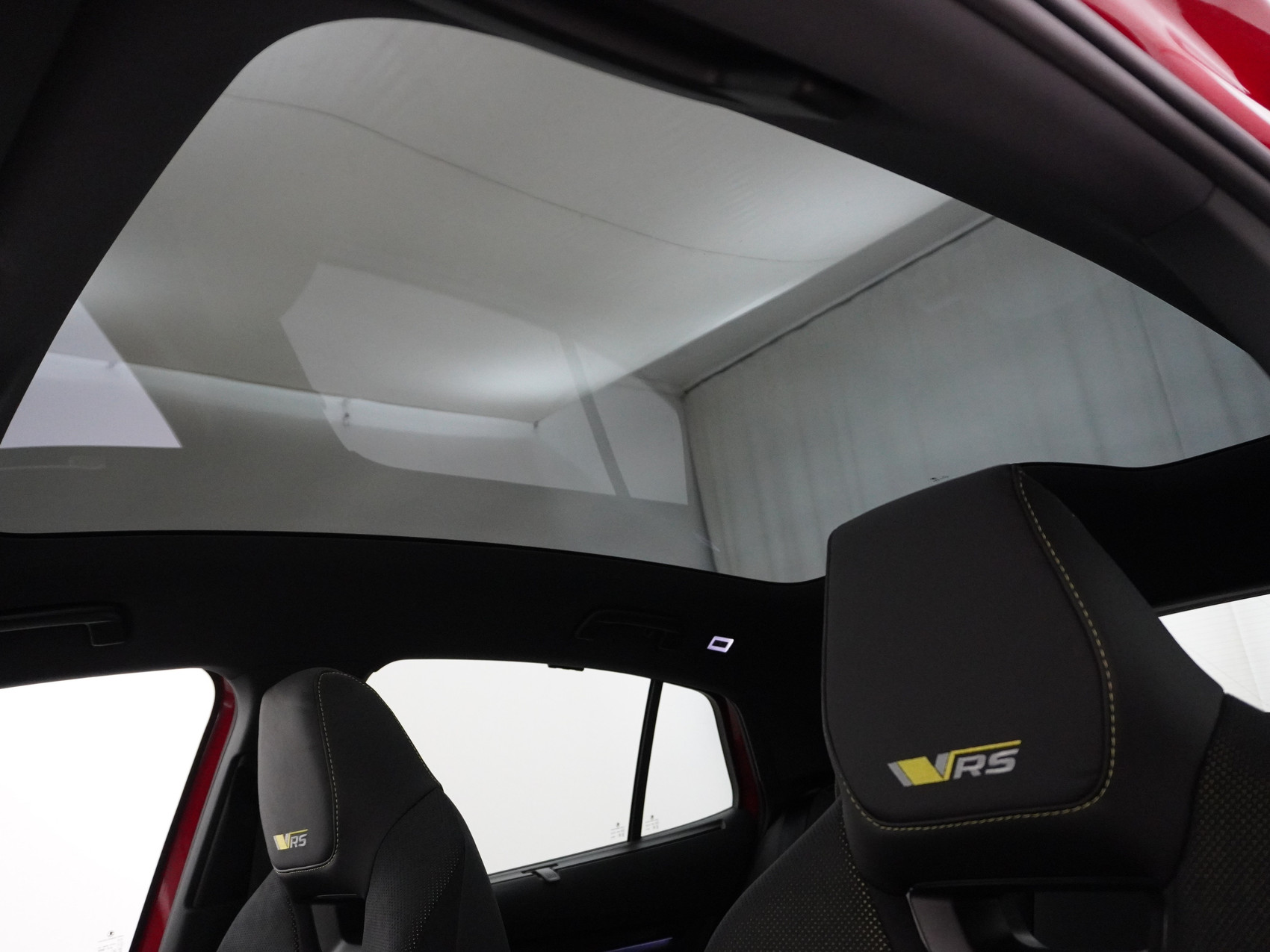 SKODA Enyaq iV Coupé RS 80 4×4 Lounge