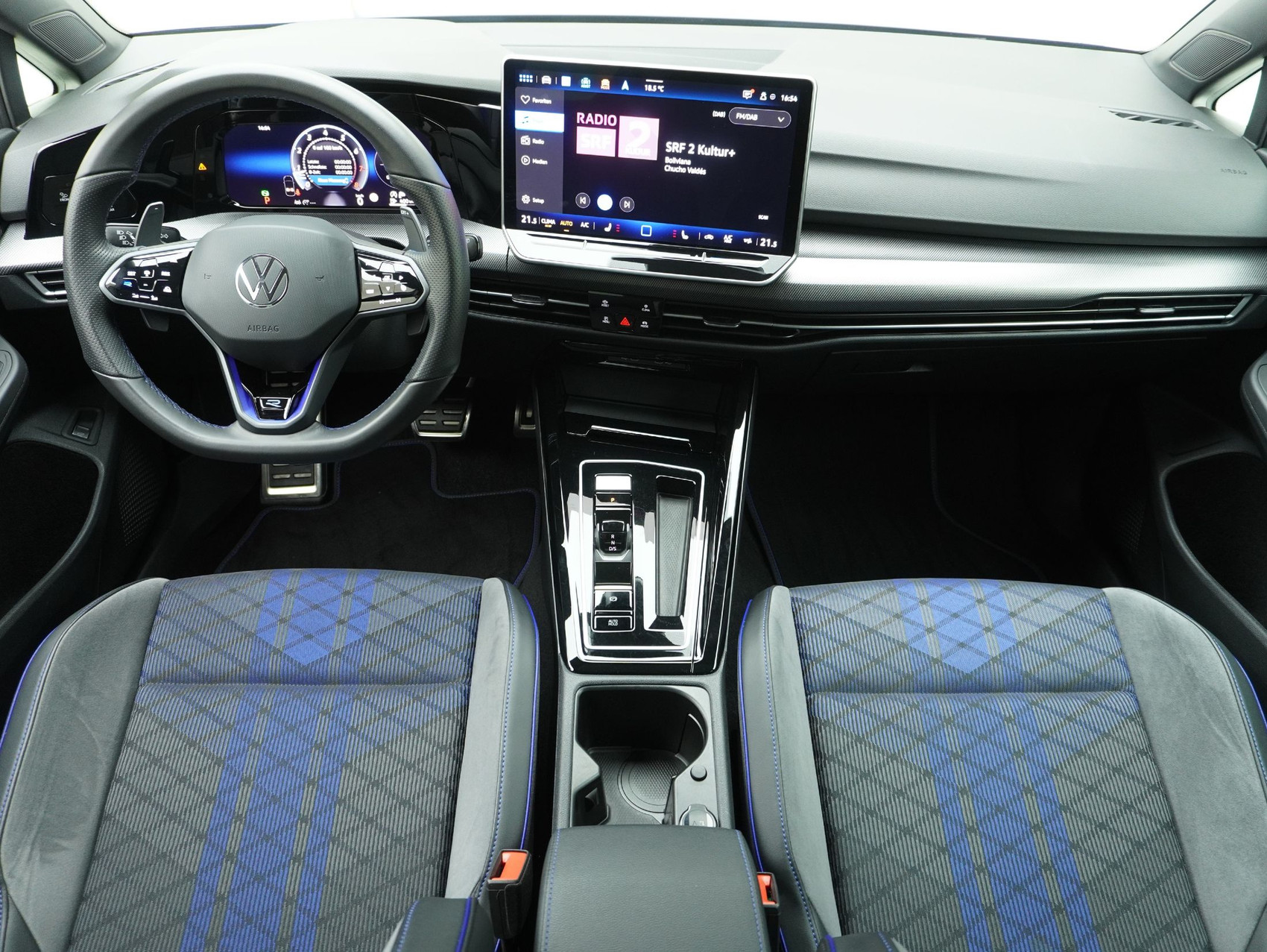 VW Golf Variant 8.5 2.0 TSI DSG R-Performance 4Motion