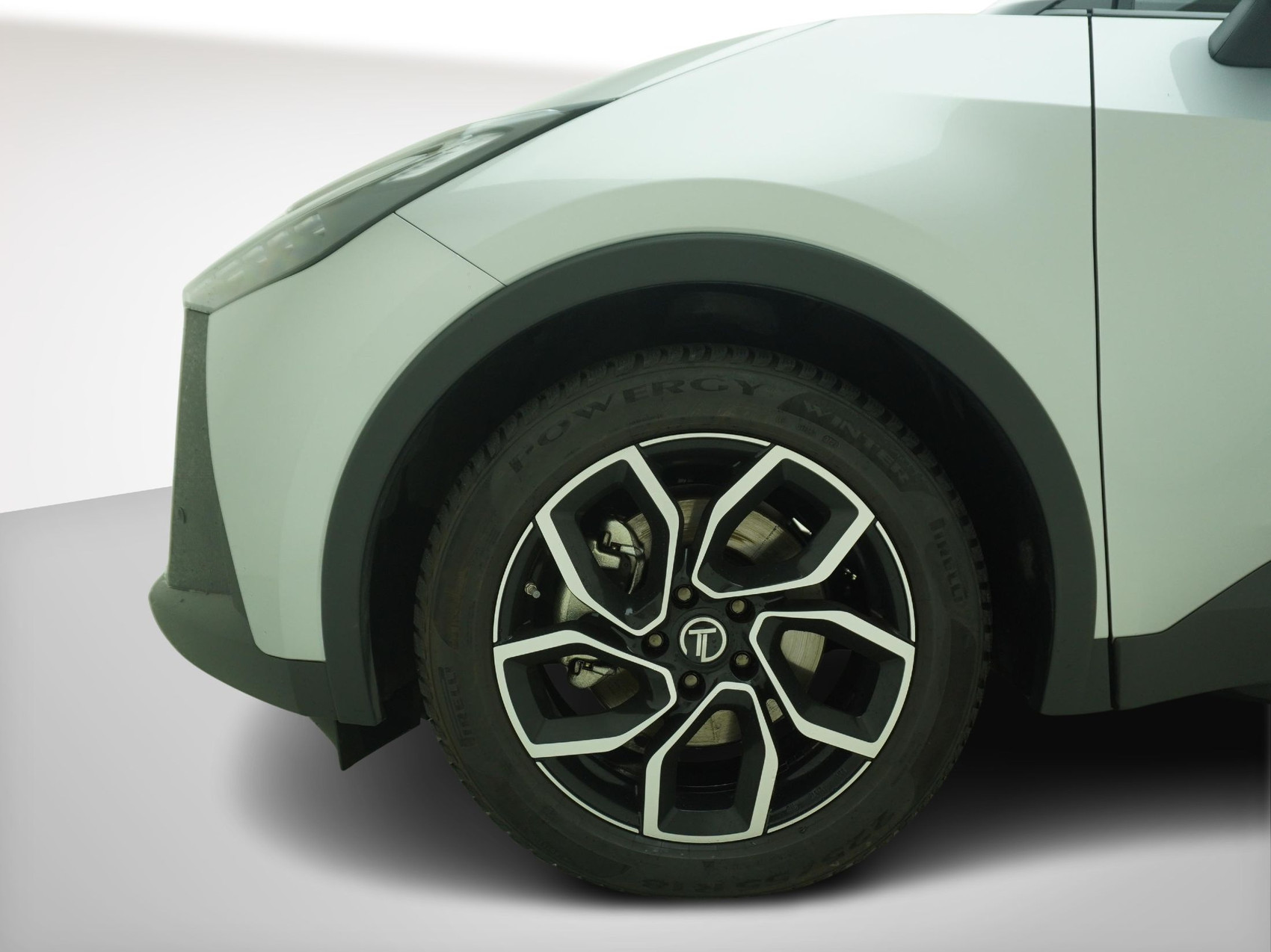 TOYOTA C-HR 2.0 PHEV Swiss Edition ** inkl. W-Räder Alu **