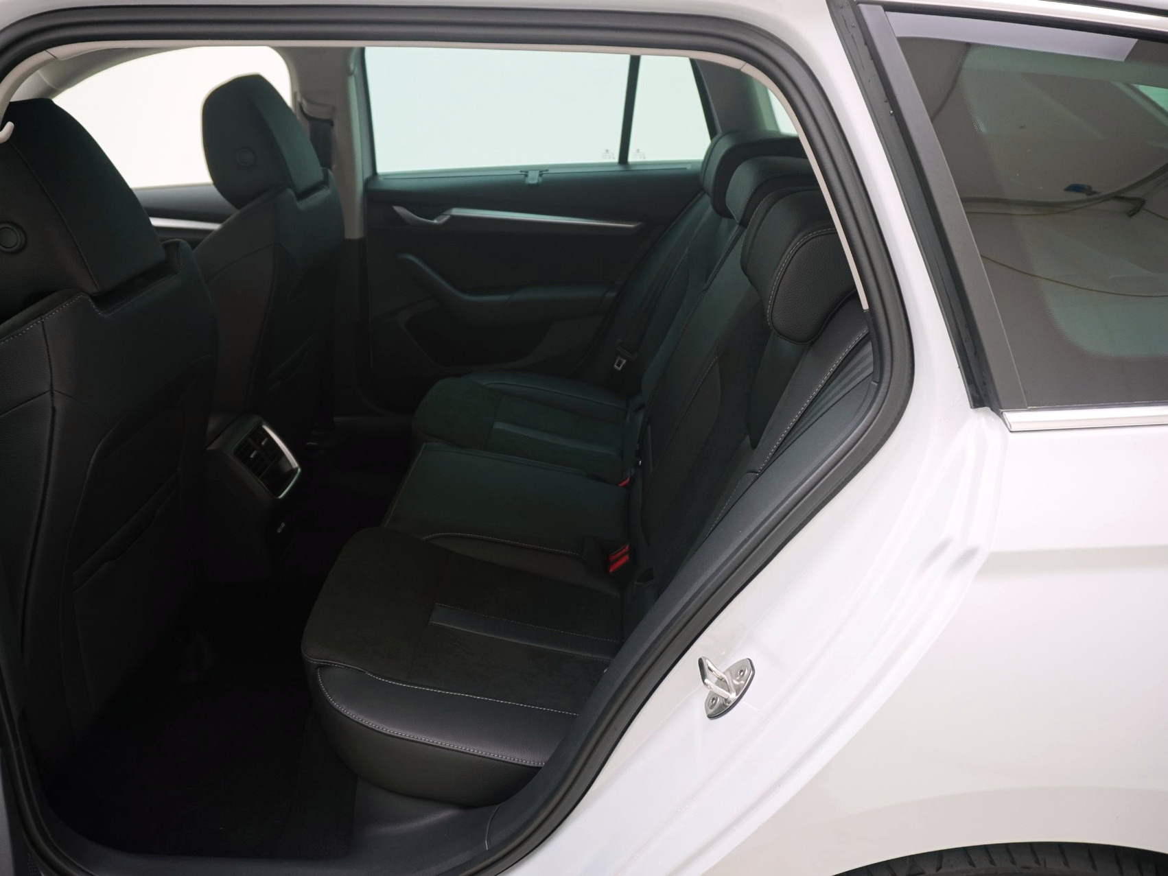 SKODA Octavia 1.5 TSI mHEV Selection-Lounge DSG