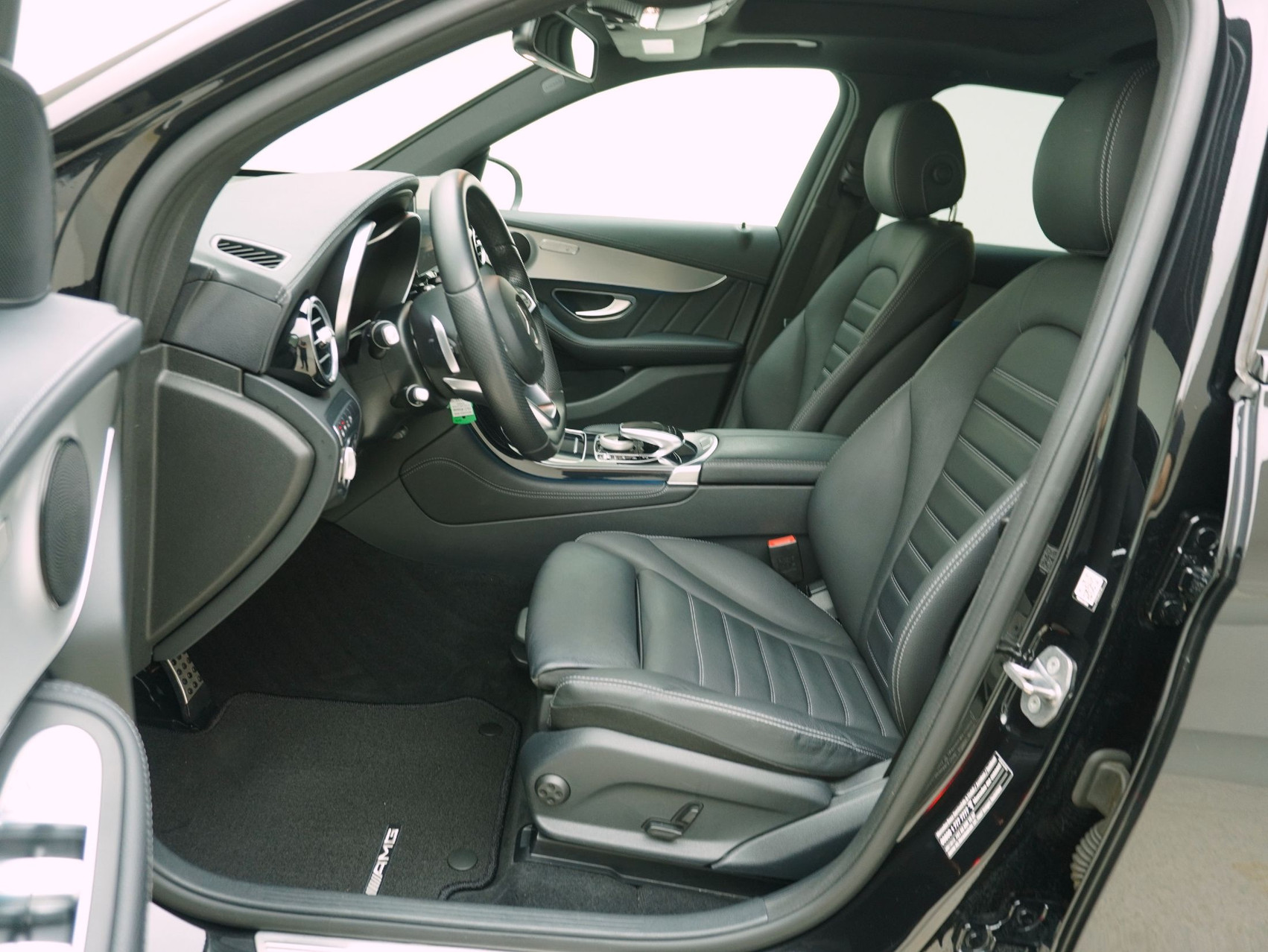 MERCEDES-BENZ GLC-Klasse GLC 350 e AMG Line 4matic