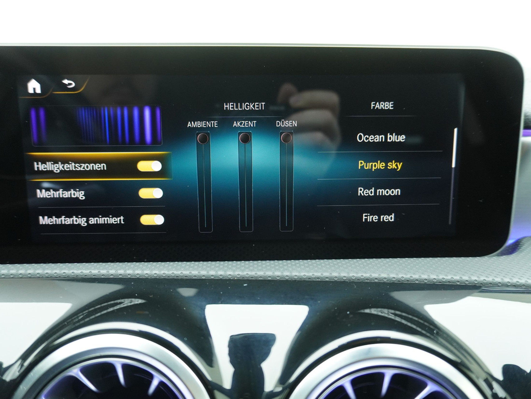 MERCEDES-BENZ A-Klasse A 250 AMG Line