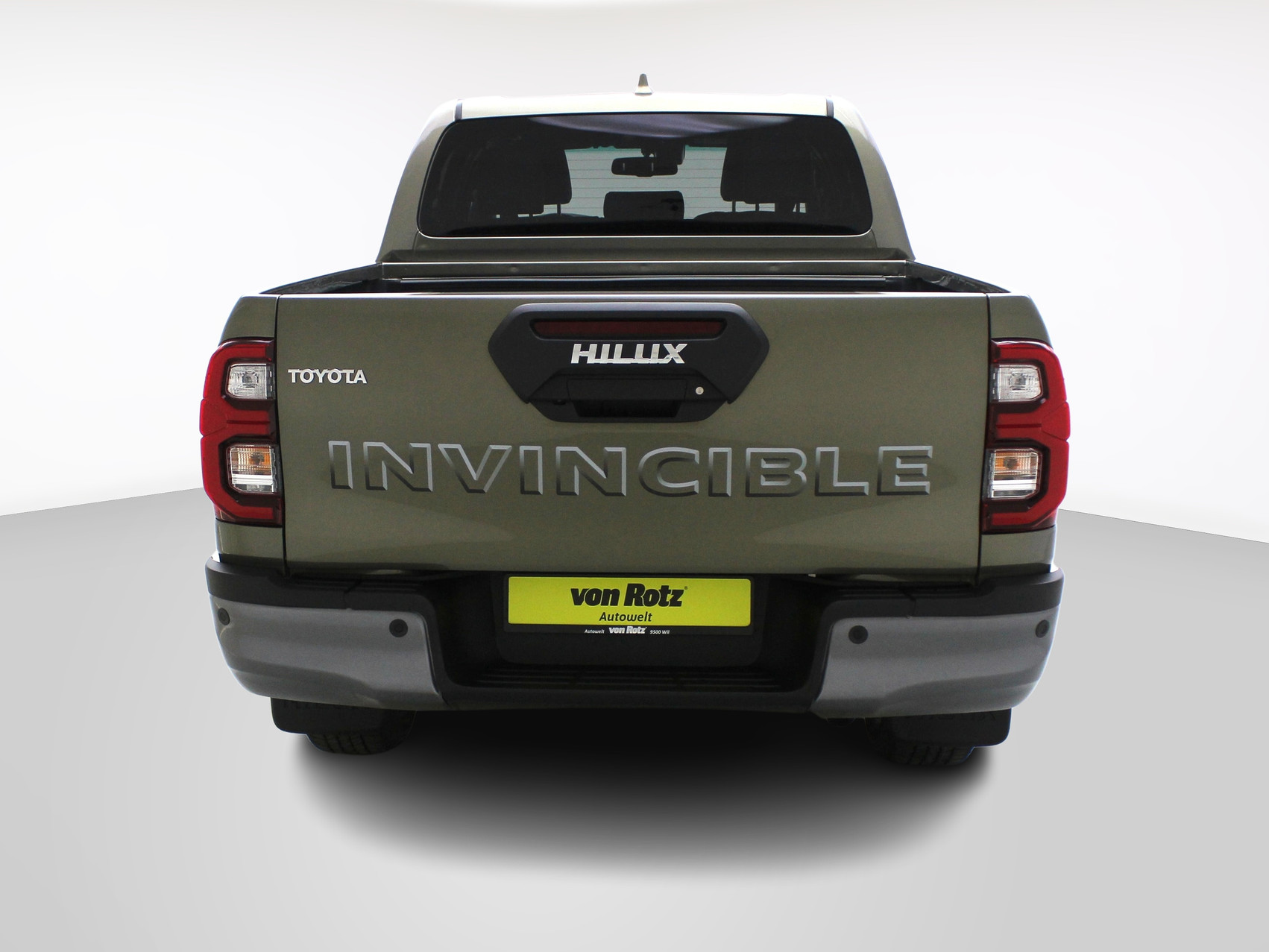 TOYOTA Hilux Double Cab.-Pick-up 2.8 D-4D MHEV 204 Invincible