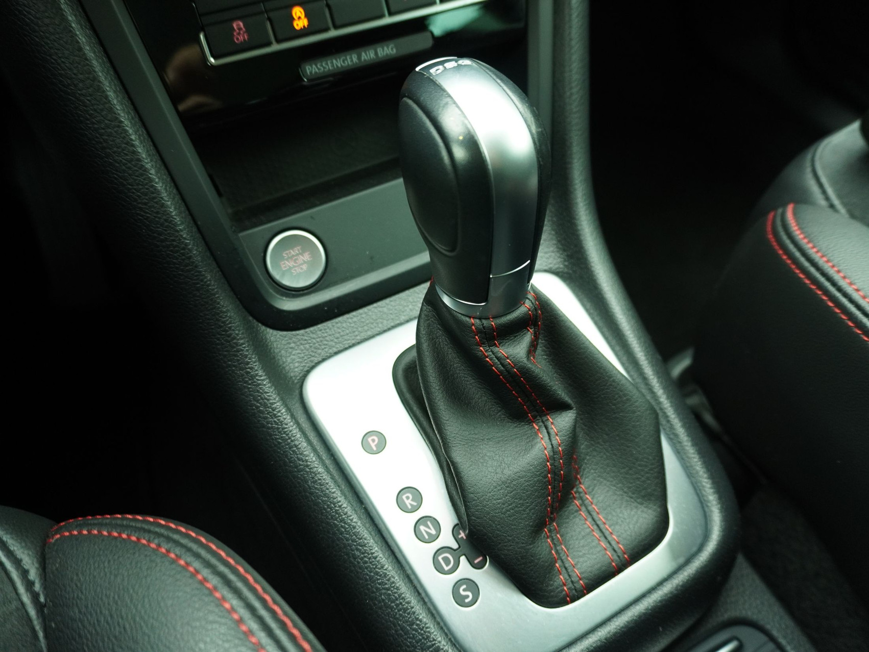 SEAT Alhambra 2.0 TDI DSG Hola FR 4×4