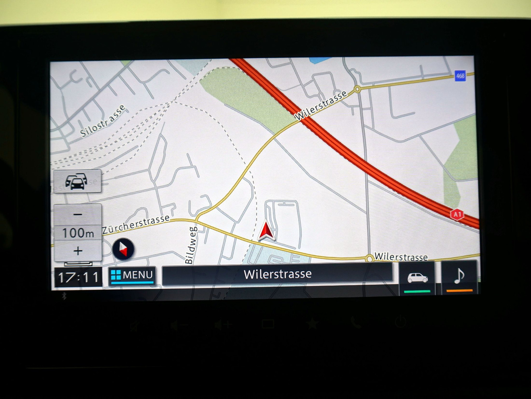 SUZUKI Swift 1.2 Sakura Top Hybrid 4×4