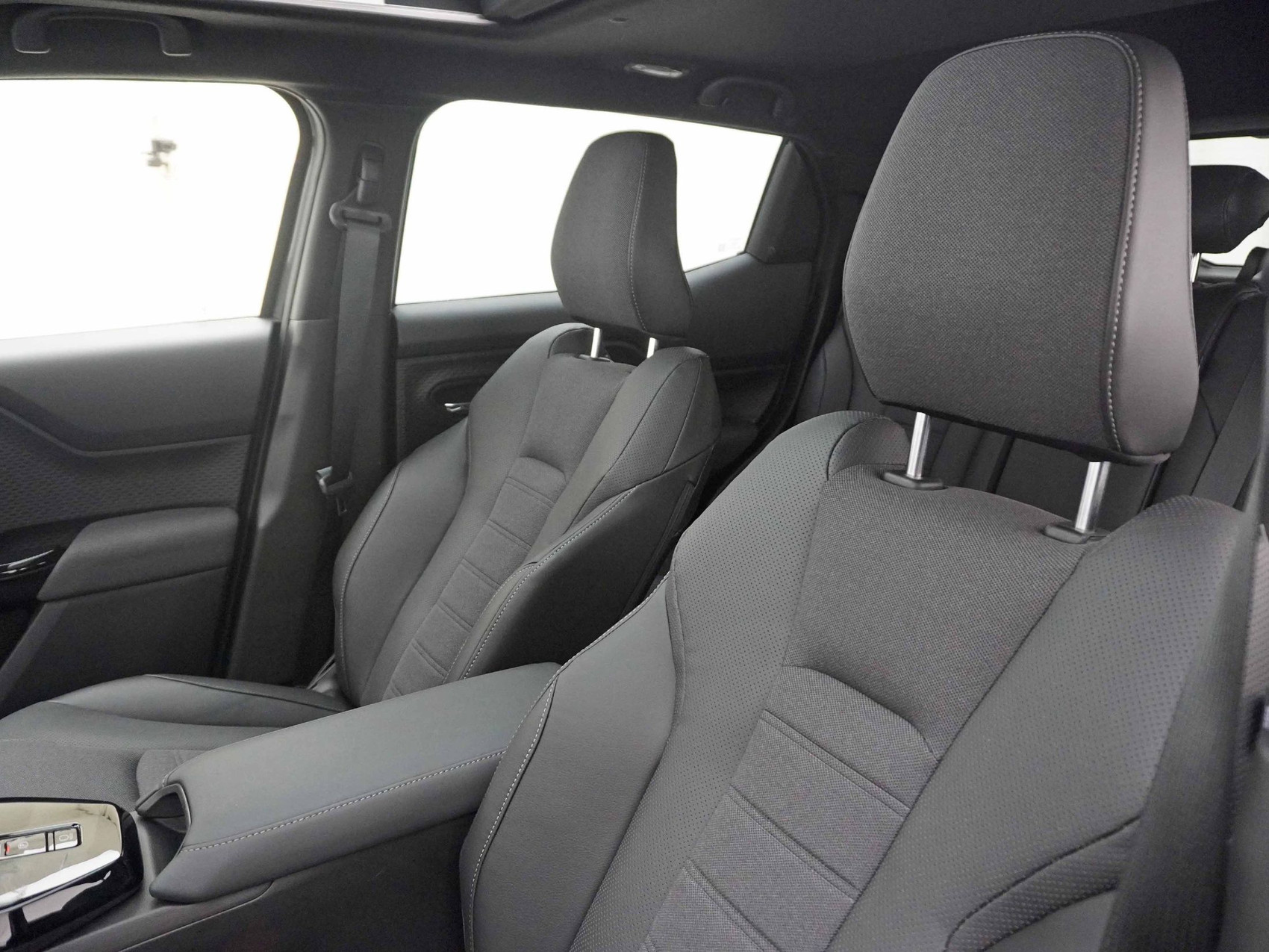 SUZUKI e Vitara Compact Top 4×4