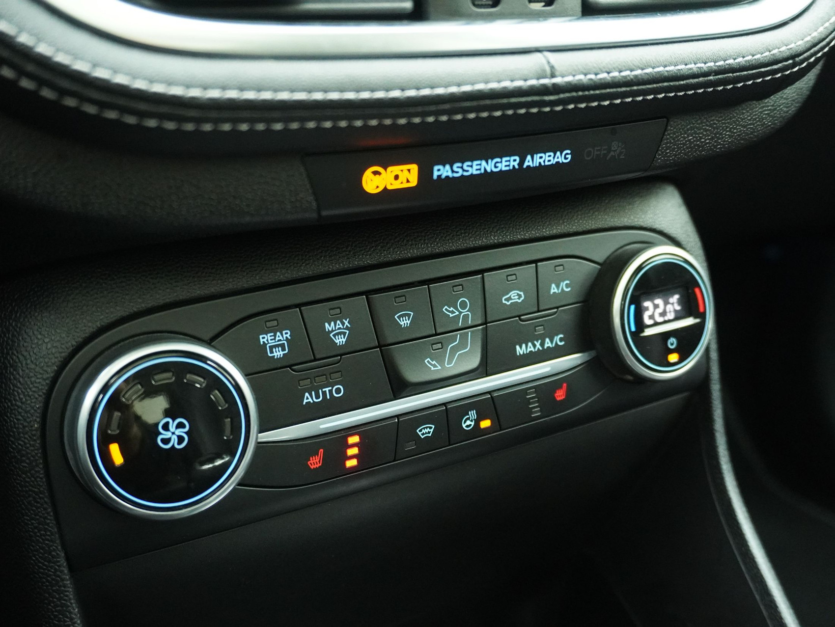 FORD Fiesta 1.0 EcoB Vignale