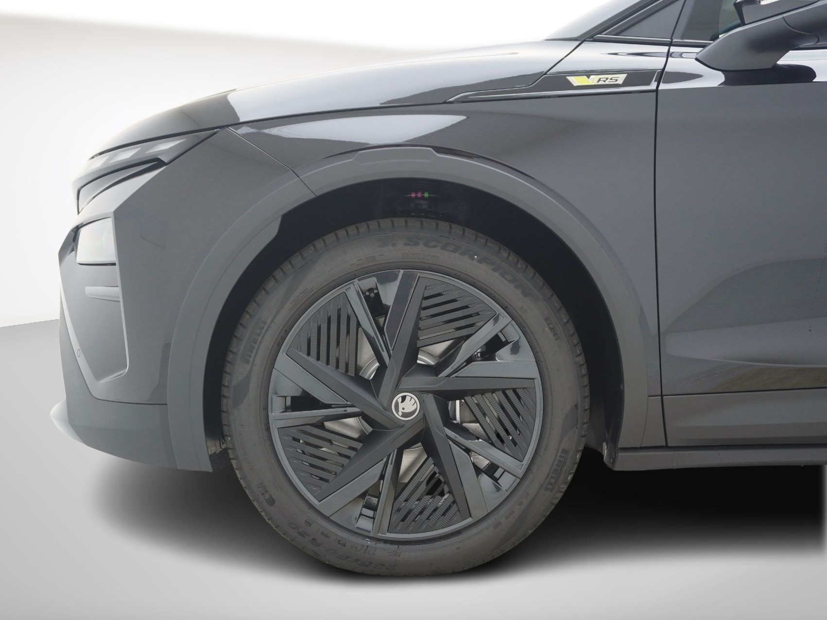 SKODA Elroq RS-Advanced 4×4