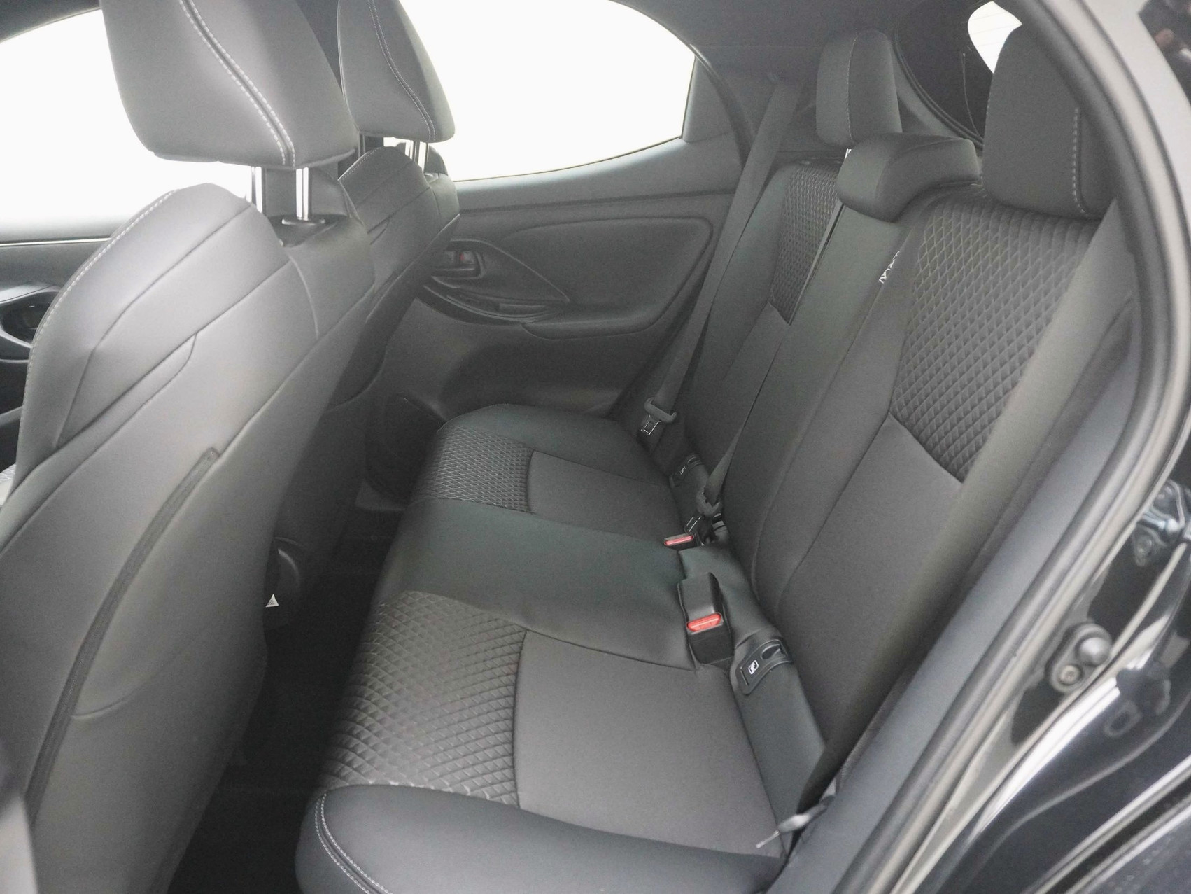 MAZDA 2 1.5 Hybrid Homura