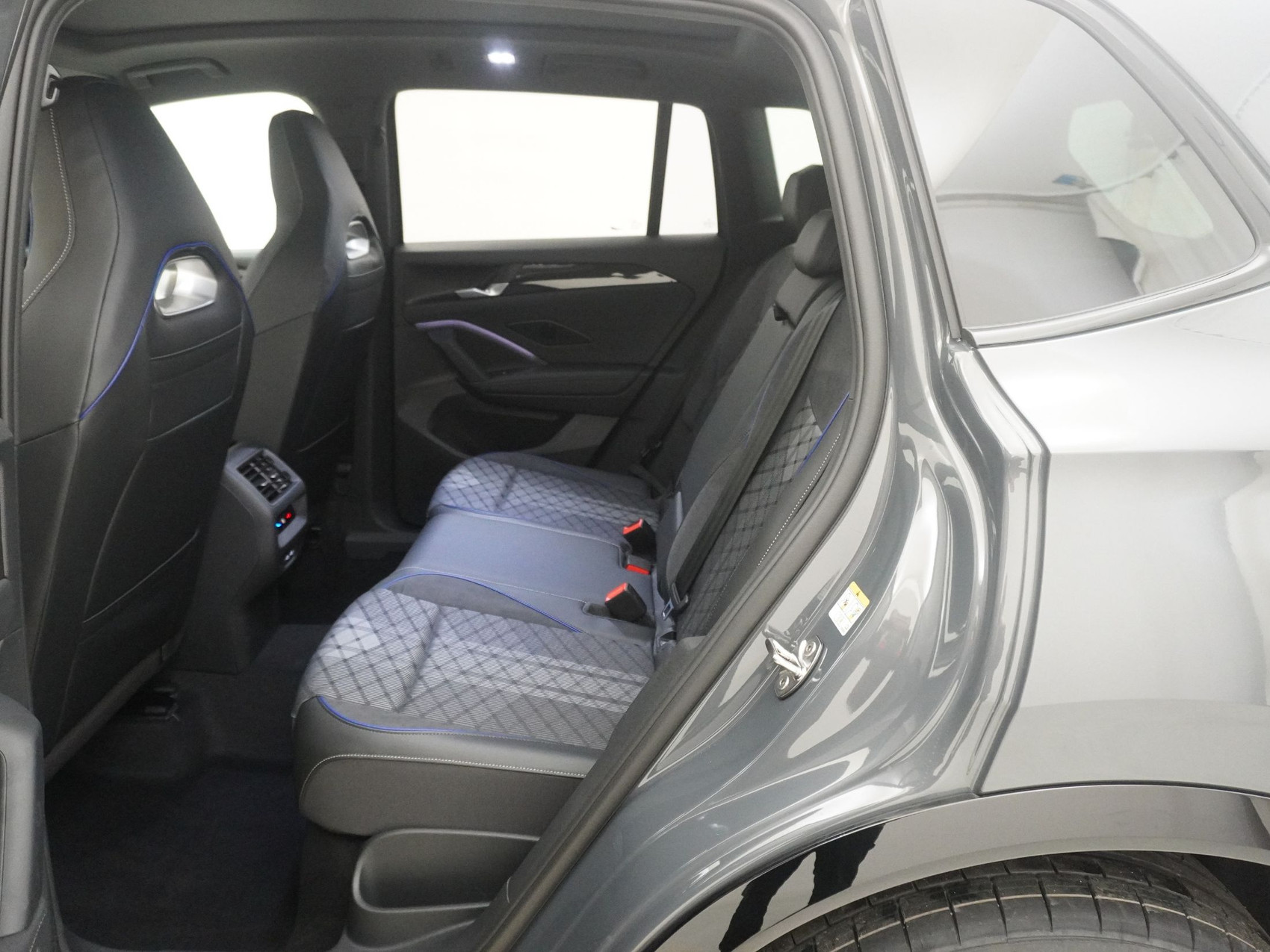 VW Tiguan 2.0 TSI R-Line 4motion