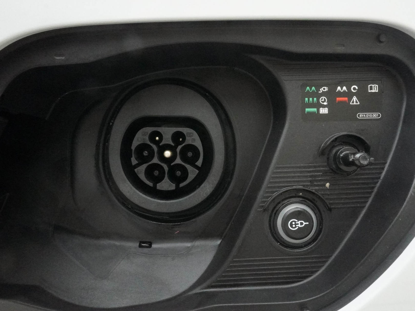 AUDI A6 Avant 2.0 e-hybrid S line quattro S-Tronic