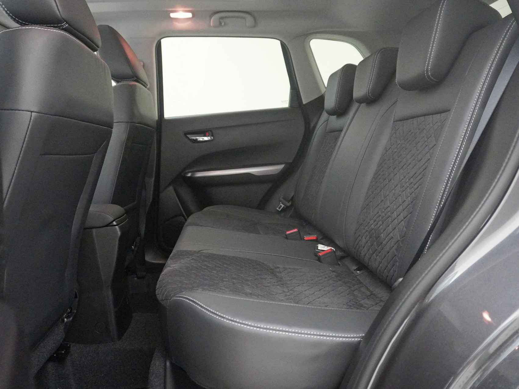 SUZUKI Vitara 1.4 T Compact Top Hybrid 4×4