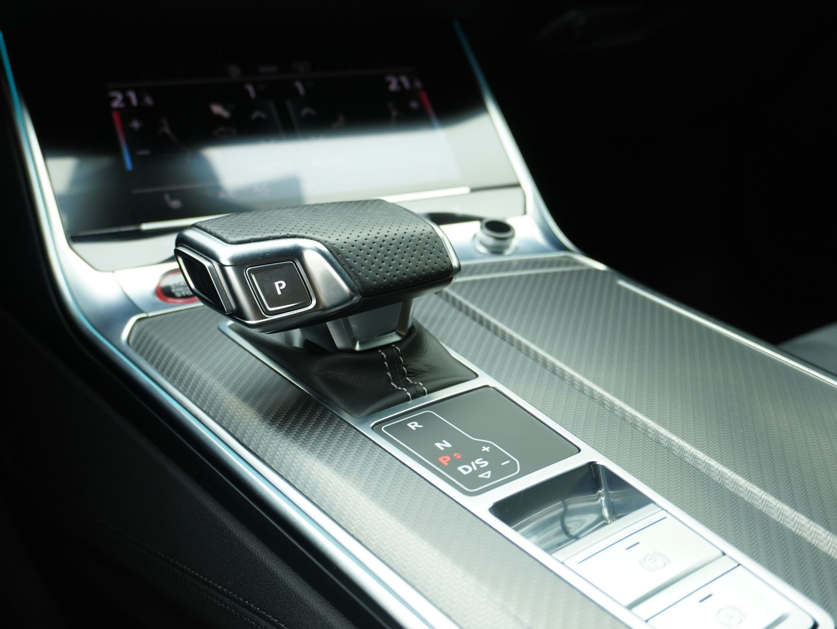 AUDI RS6 Avant 4.0 V8 TFSI quattro T-Tronic